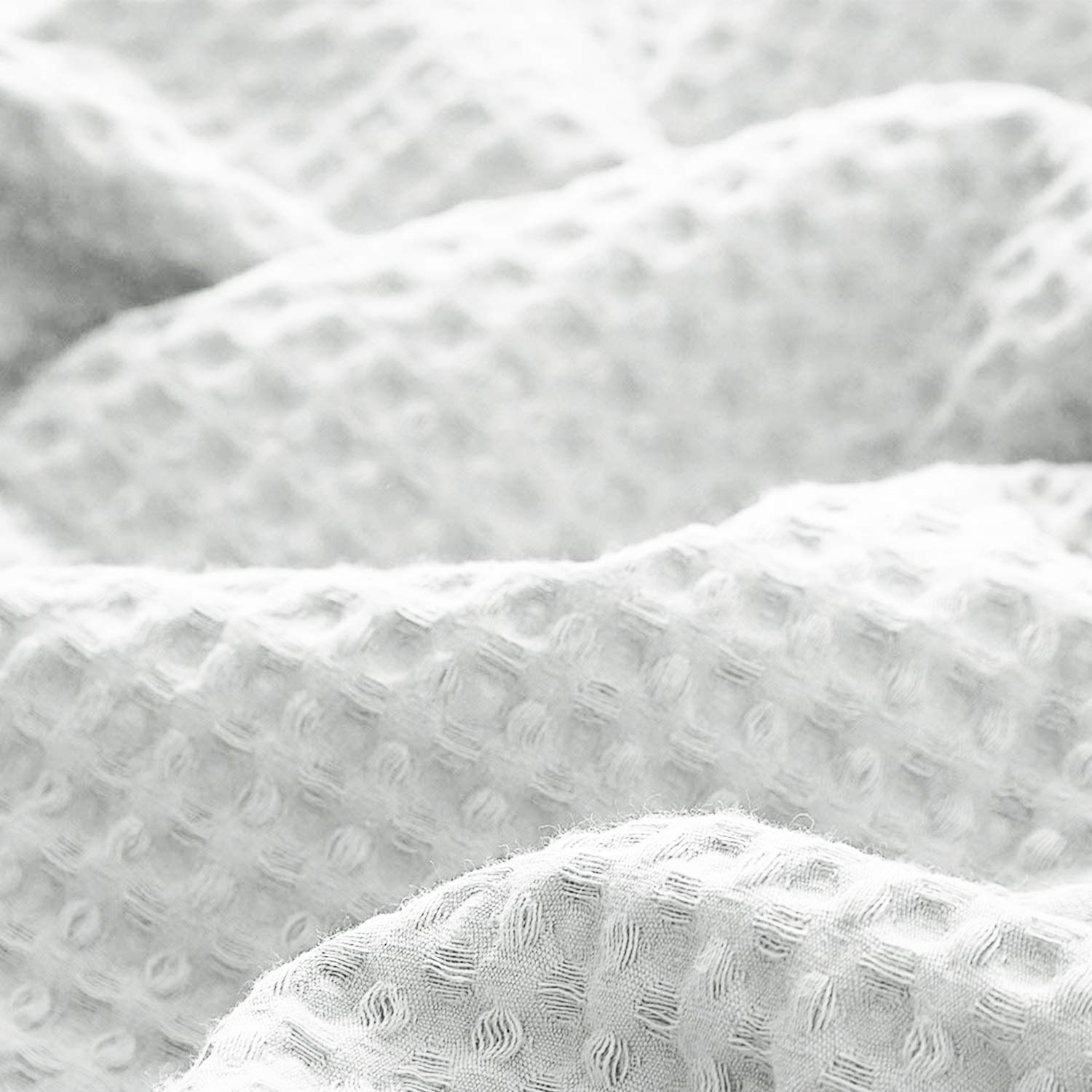 100% Cotton Waffle Weave Blanket Queen Size - All Season Soft Lightweight Breathable Bed Blanket - Hotel Quality Woven Blanket for Home, Dorm, or Travel - White