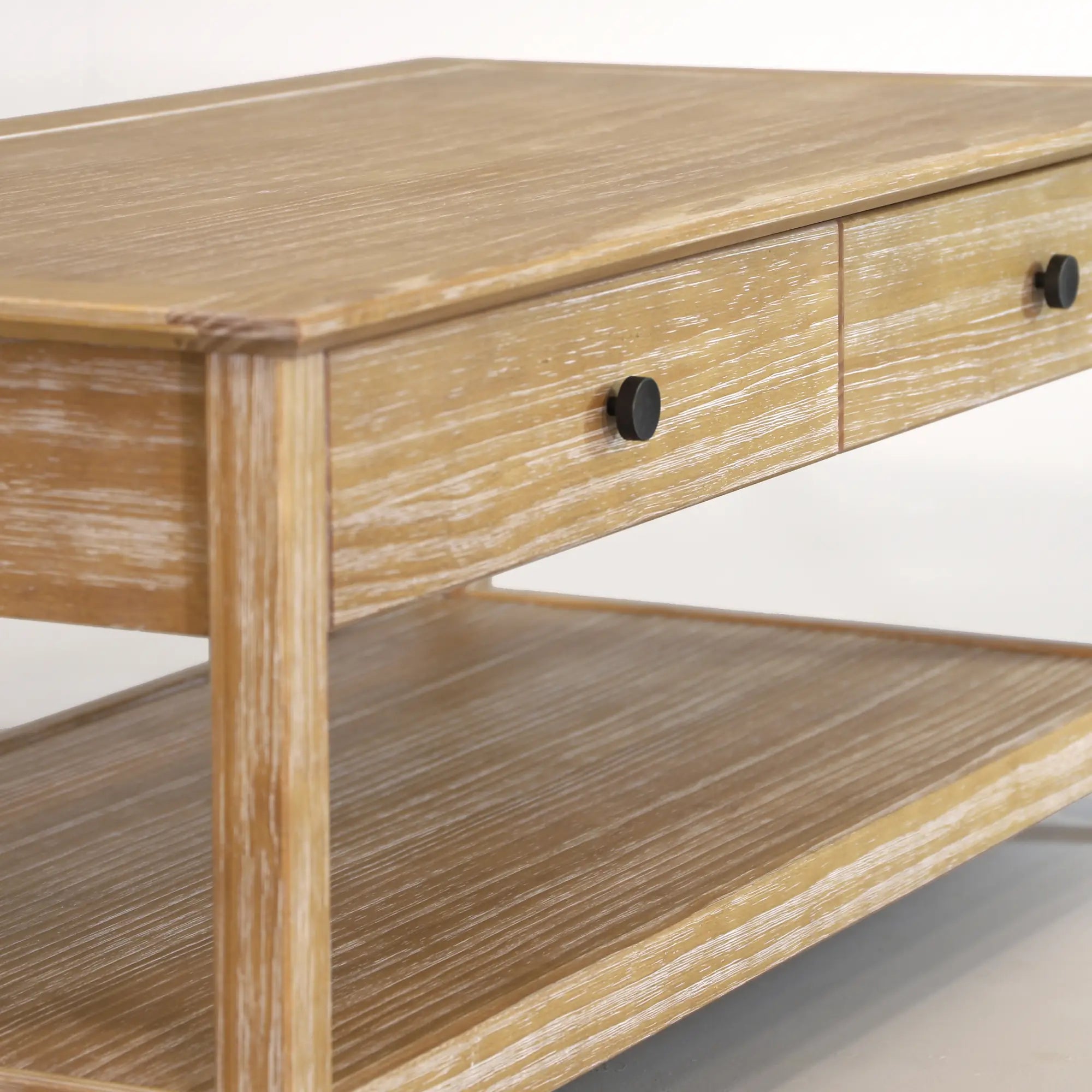 Modern Greenport Coffee Table - Stylish Living Room Furniture for Home Decor, Perfect for Small Spaces & Apartments