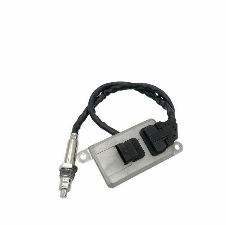 **5WK97343B A2C95849700 01 NOx Sensor for DAF Truck & Cummins ISX MX11 11.9L 15.0L Diesel Engines - 12V Nitrogen Oxide Sensor for Emission Control & Engine Performance**    *(Use Case: Ideal for DAF and Cummins diesel trucks to monitor NOx levels, reduce emissions, and ensure optimal engine performance.)*