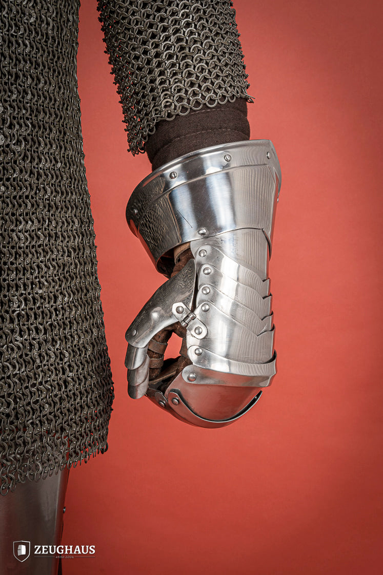 1.6mm Polished Stainless Steel Mitten Gauntlets - Durable Hand Protection for Medieval Reenactment, LARP & Cosplay