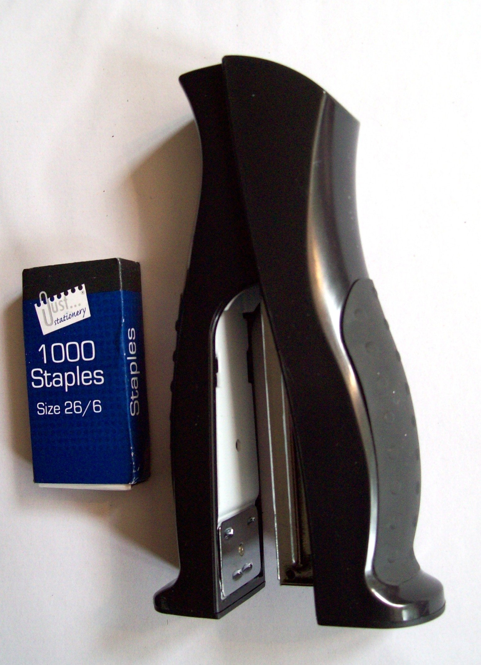 Compact Desk Stapler 26/6 - Perfect for Office & School Use