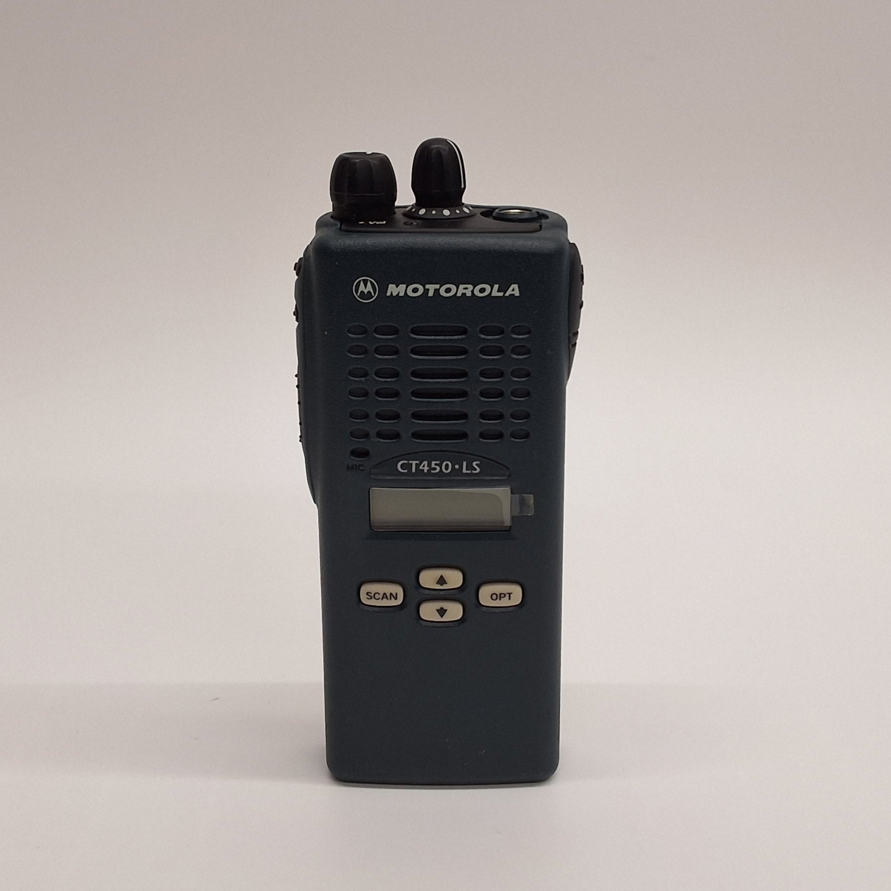 Motorola CT450LS UHF Two-Way Portable Radio - Long Range Communication for Construction, Security & Outdoor Adventures