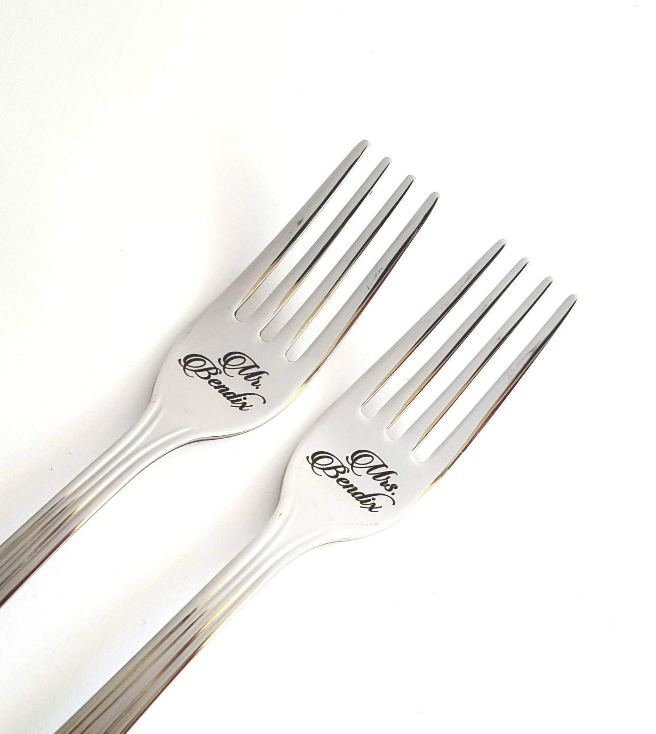 Personalized Mr & Mrs Forks Set - Engraved Custom Wedding Date - Anniversary Gift for Couples - Elegant Flatware for Bride & Groom - Perfect for Wedding Anniversaries, Romantic Dinners & Special Occasions