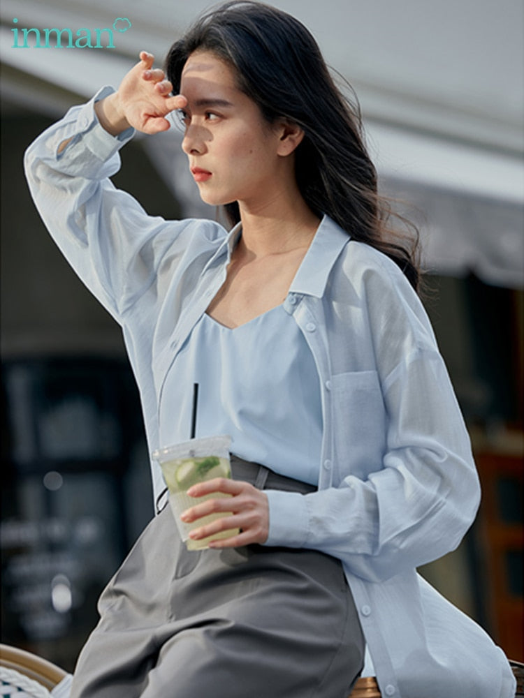 Women's Minimalist Versatile Tops - Stylish & Comfortable for Work, Casual & Everyday Wear