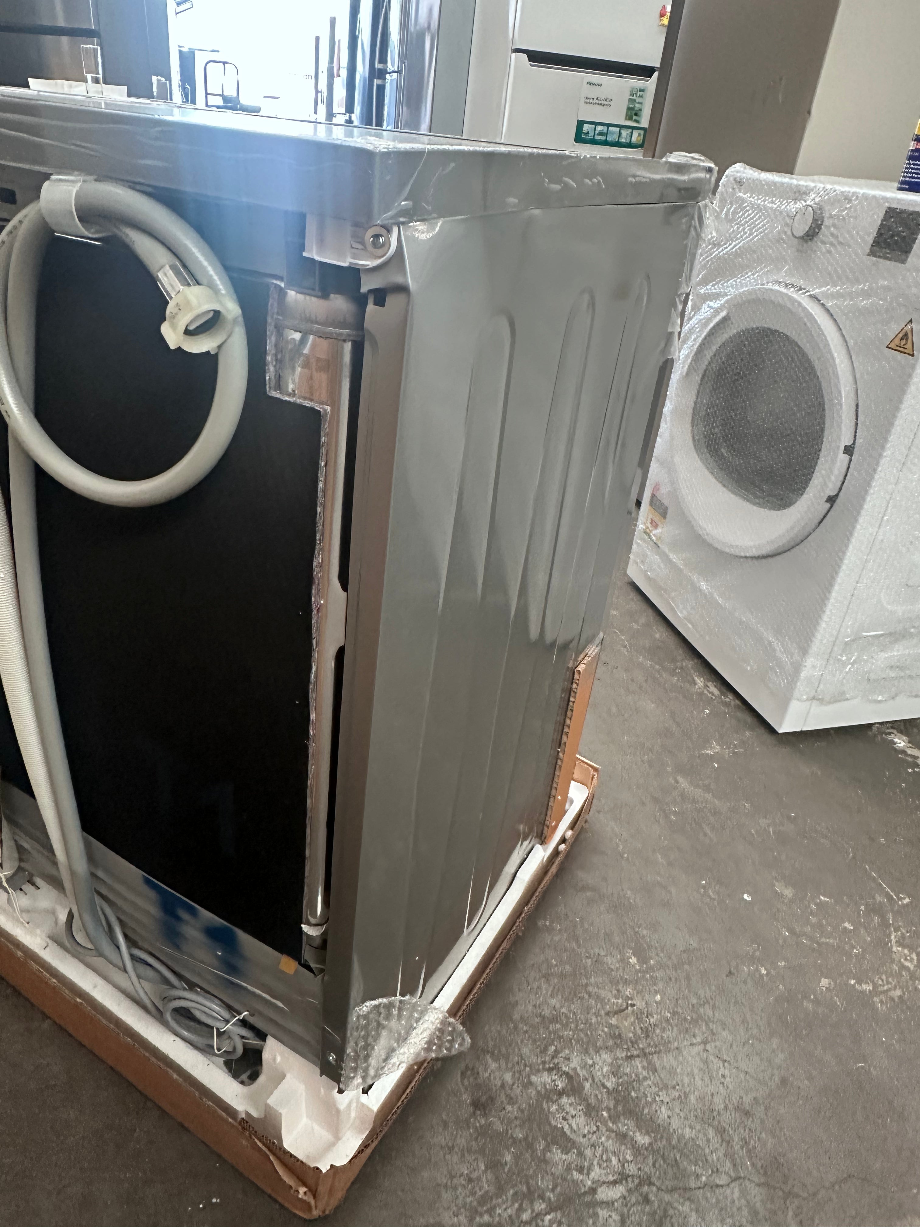 Beko BDF1410X Stainless Steel Dishwasher - European Made, Factory Refurbished | Perfect for Small Kitchens & Apartments