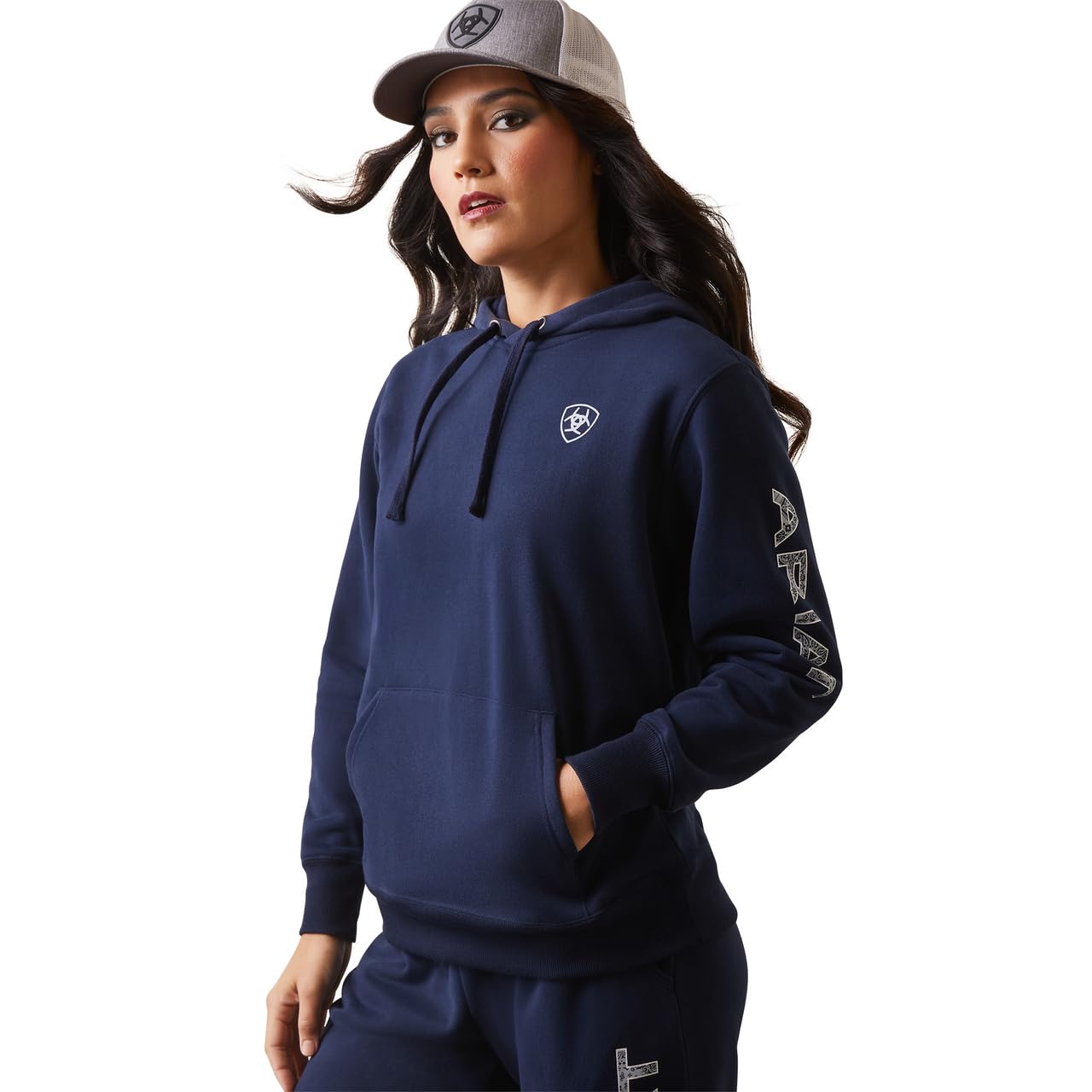 ARIAT Women's Logo Hoodie - Soft Fleece Pullover Sweatshirt with Front Pocket for Casual Wear, Outdoor Activities & Workout