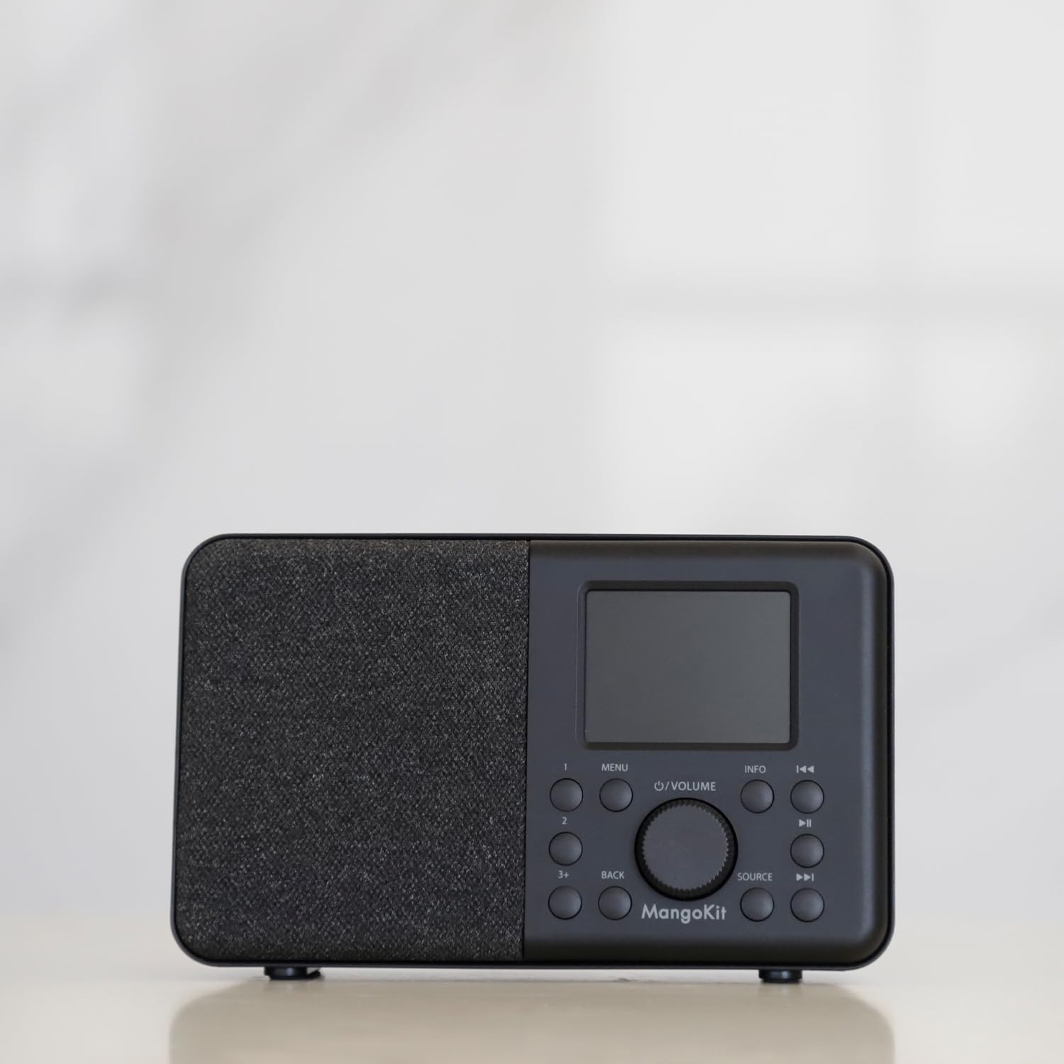 MangoKit SR10 Portable Internet Radio with WiFi, DAB/DAB+ Digital Radio, Bluetooth Speaker, FM Tuner, Podcast Player - Dual Alarm, Color Display, Mains/Battery Powered - Perfect for Kitchen, Bedroom, and Travel Use - Black