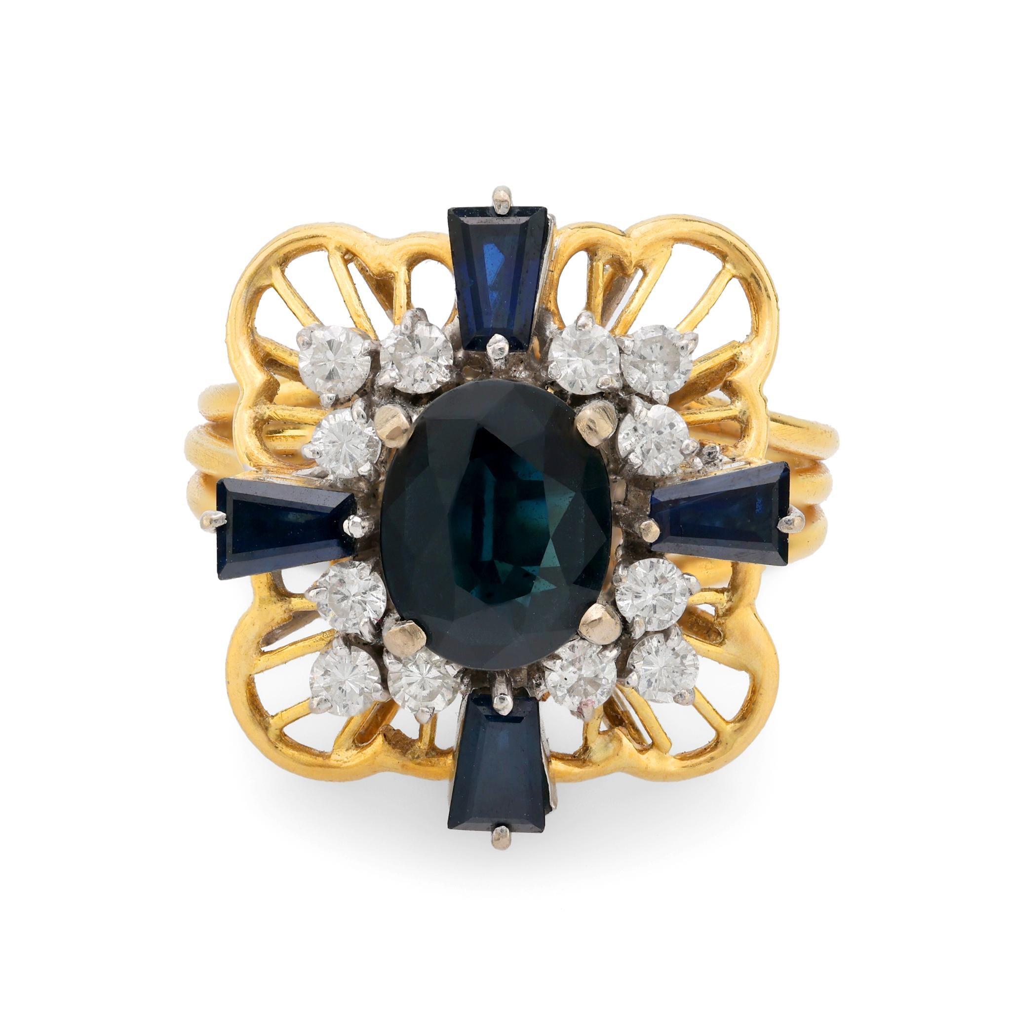 Vintage 2 Carat Sapphire and Diamond 18K Gold Cocktail Ring for Women - Elegant Statement Jewelry for Parties, Weddings & Special Occasions