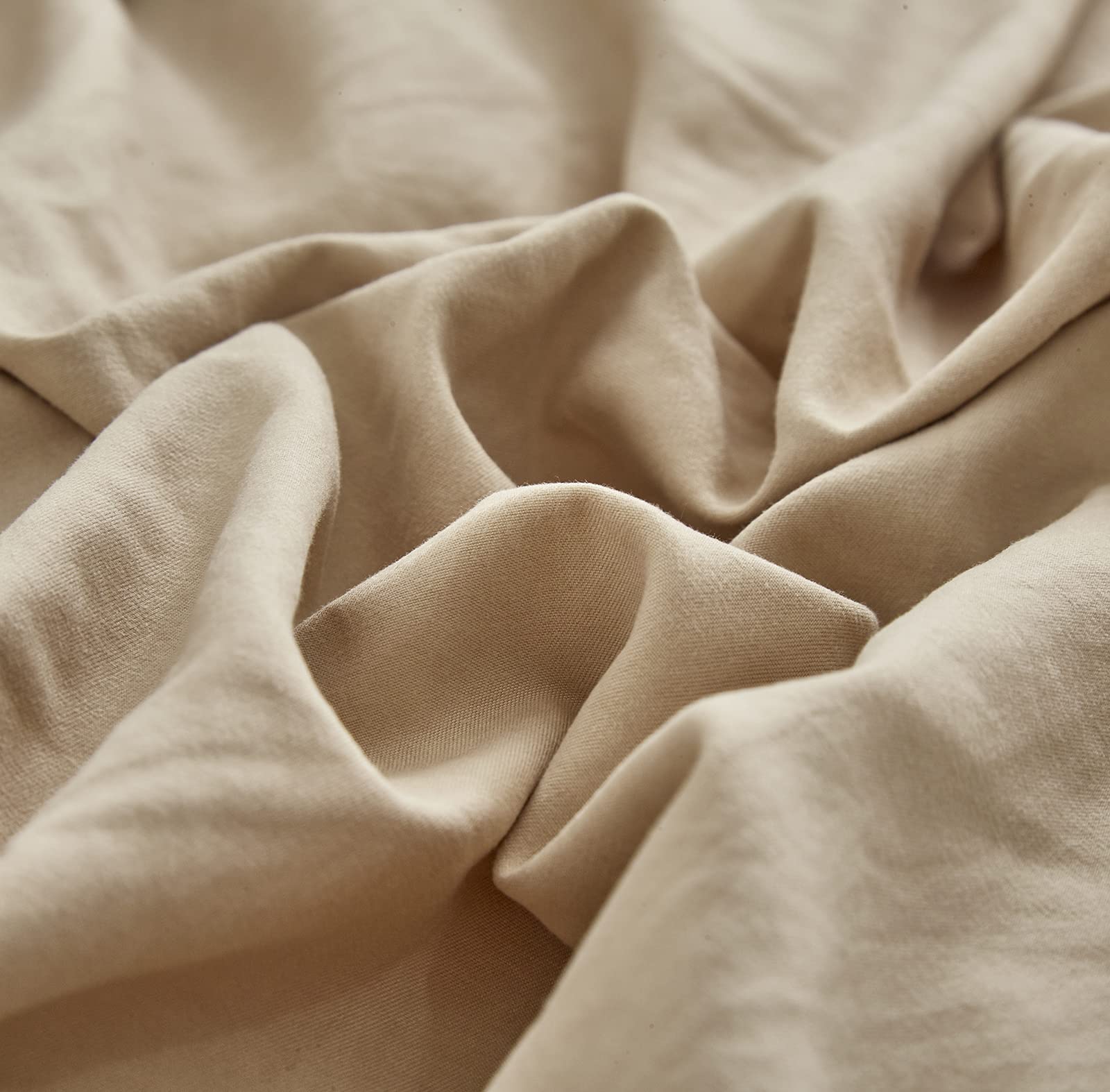 CLOTHKNOW 3-Piece Champagne Comforter Set Twin Size - Soft Beige Light Brown Taupe Bedding with 2 Pillowcases for Cozy Bedroom Decor & Guest Room Essentials