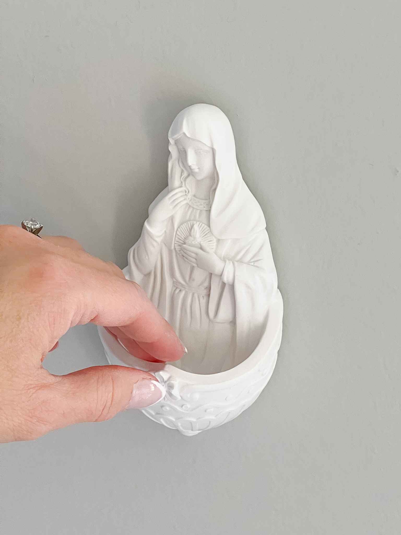 Immaculate Heart Holy Water Font - Religious Home Decor for Prayer & Blessings - Perfect for Church, Home Altar & Sacred Spaces