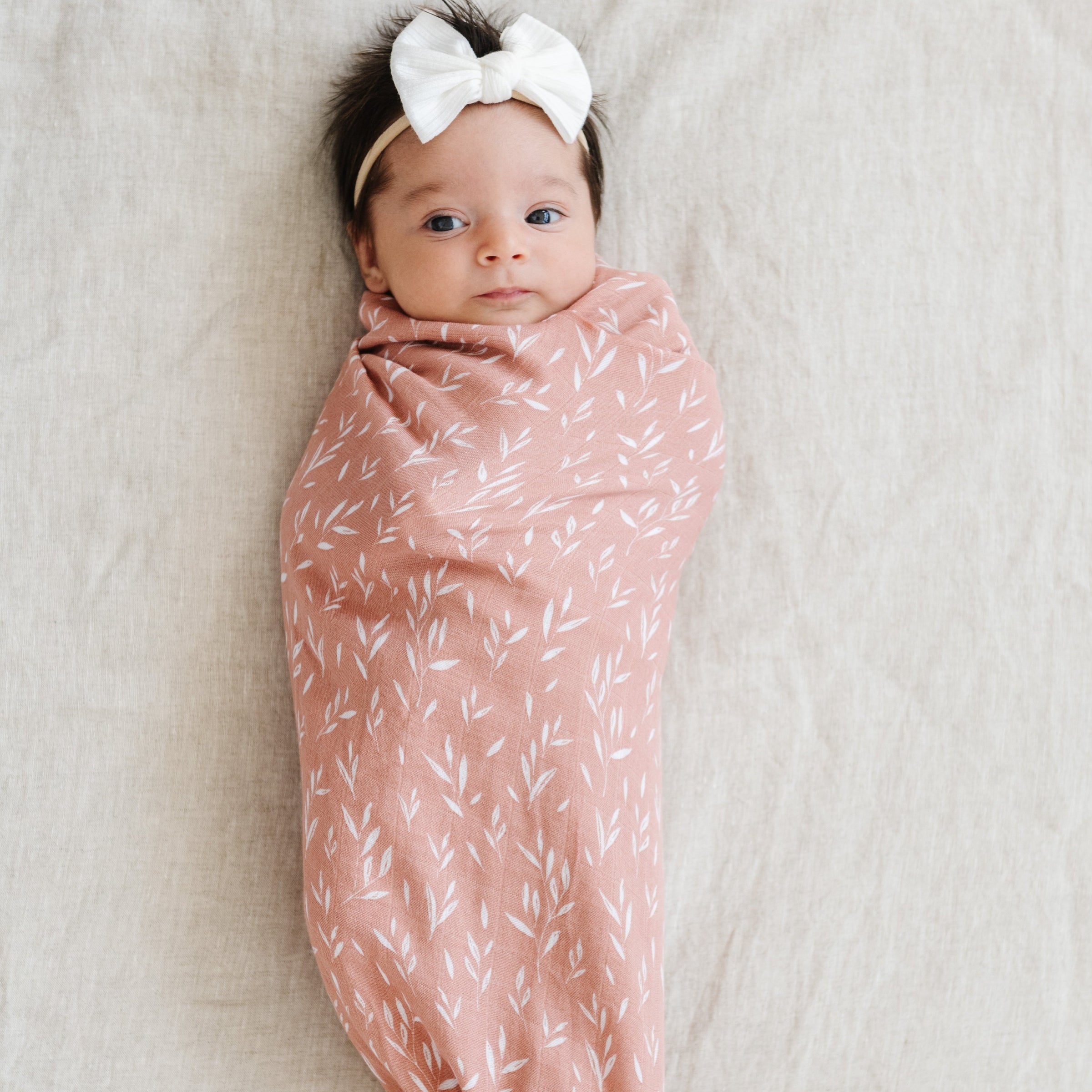 Soft Bamboo Muslin Swaddle Blanket for Babies - Breathable & Hypoallergenic Baby Wrap for Newborns - Perfect for Swaddling, Nursing, Stroller & Car Seat Cover
