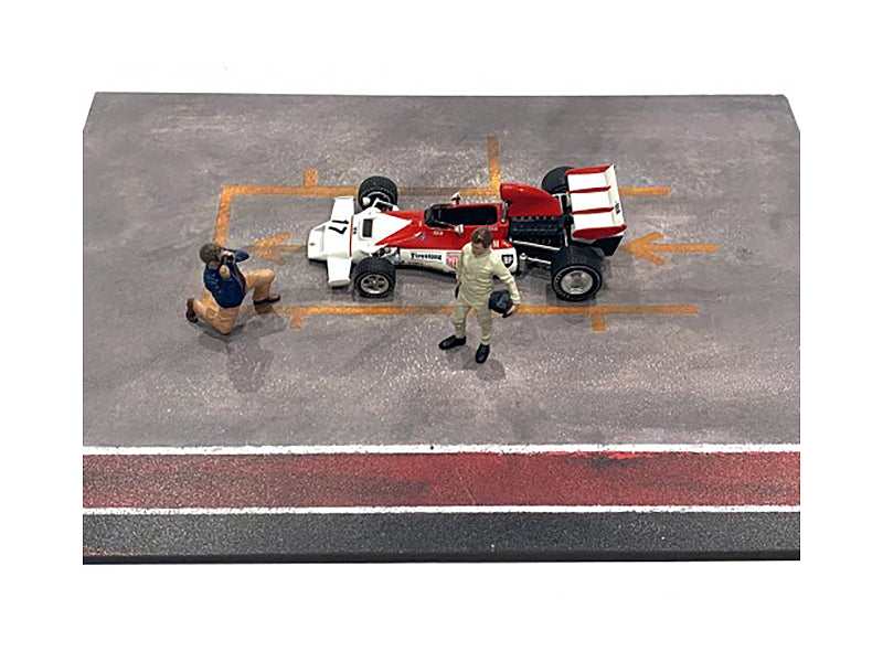 1/43 Scale Race Day Two Diecast Figures Set - Detailed Collectible Model Cars for Racing Enthusiasts | Perfect for Dioramas, Displays & Racing Scenes