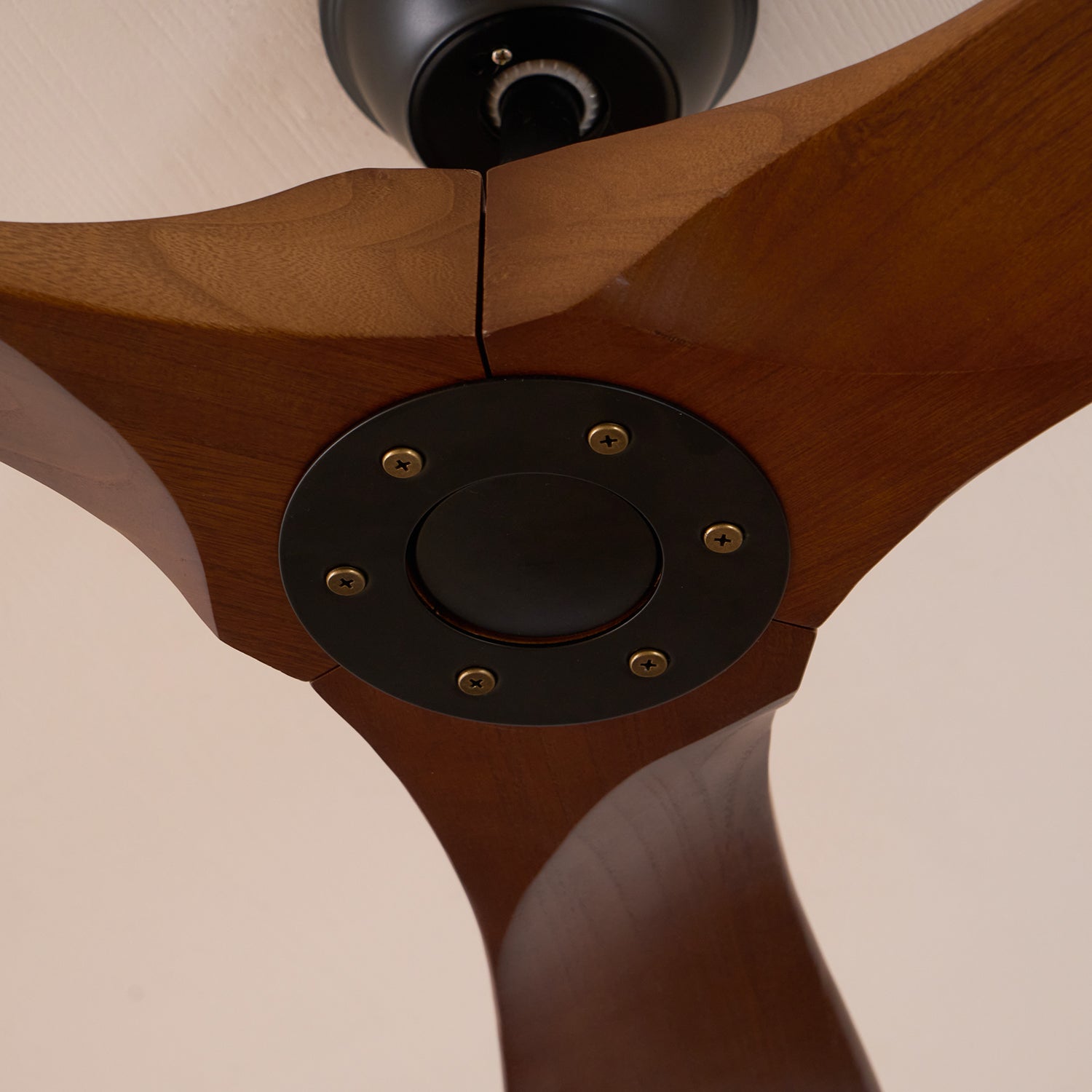 Aero Breeze 42/52 Inch Ceiling Fan with Remote Control - Modern Low Profile Flush Mount Design - Perfect for Bedroom, Living Room, and Office Spaces