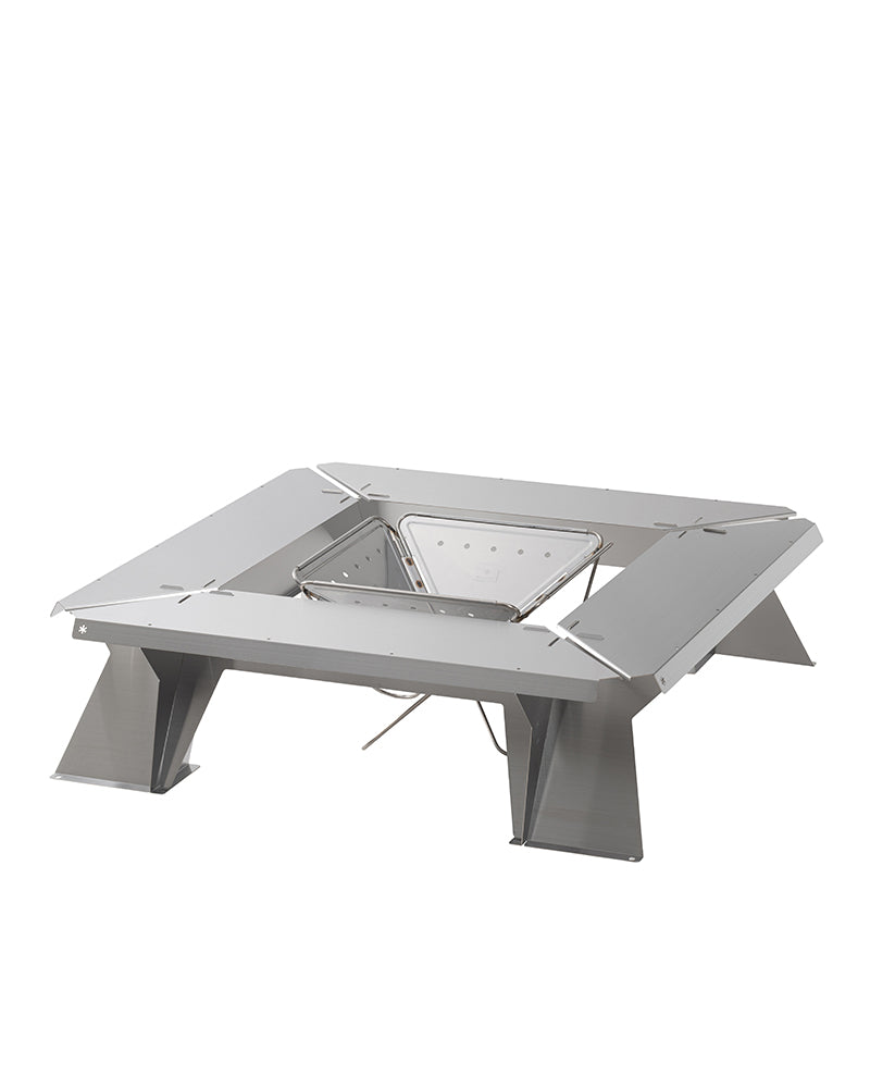 Takibi XL Outdoor Garden Table - Durable & Weather-Resistant Patio Furniture for Backyard, Deck, and Poolside Relaxation
