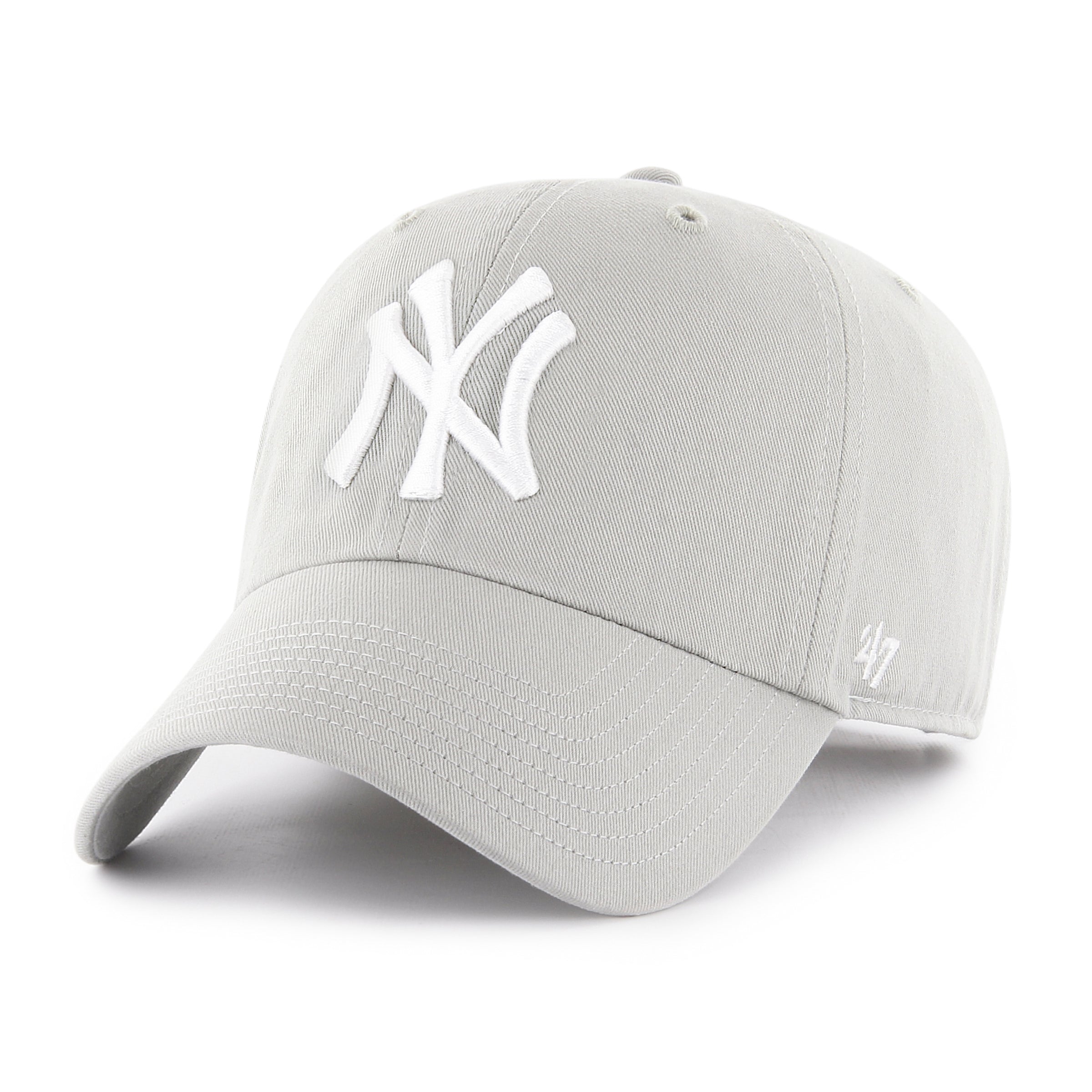 47 Brand New York Yankees Cleanup Adjustable Baseball Cap - Gray & White for Men's Fashion, Game Day & Outdoor Activities
