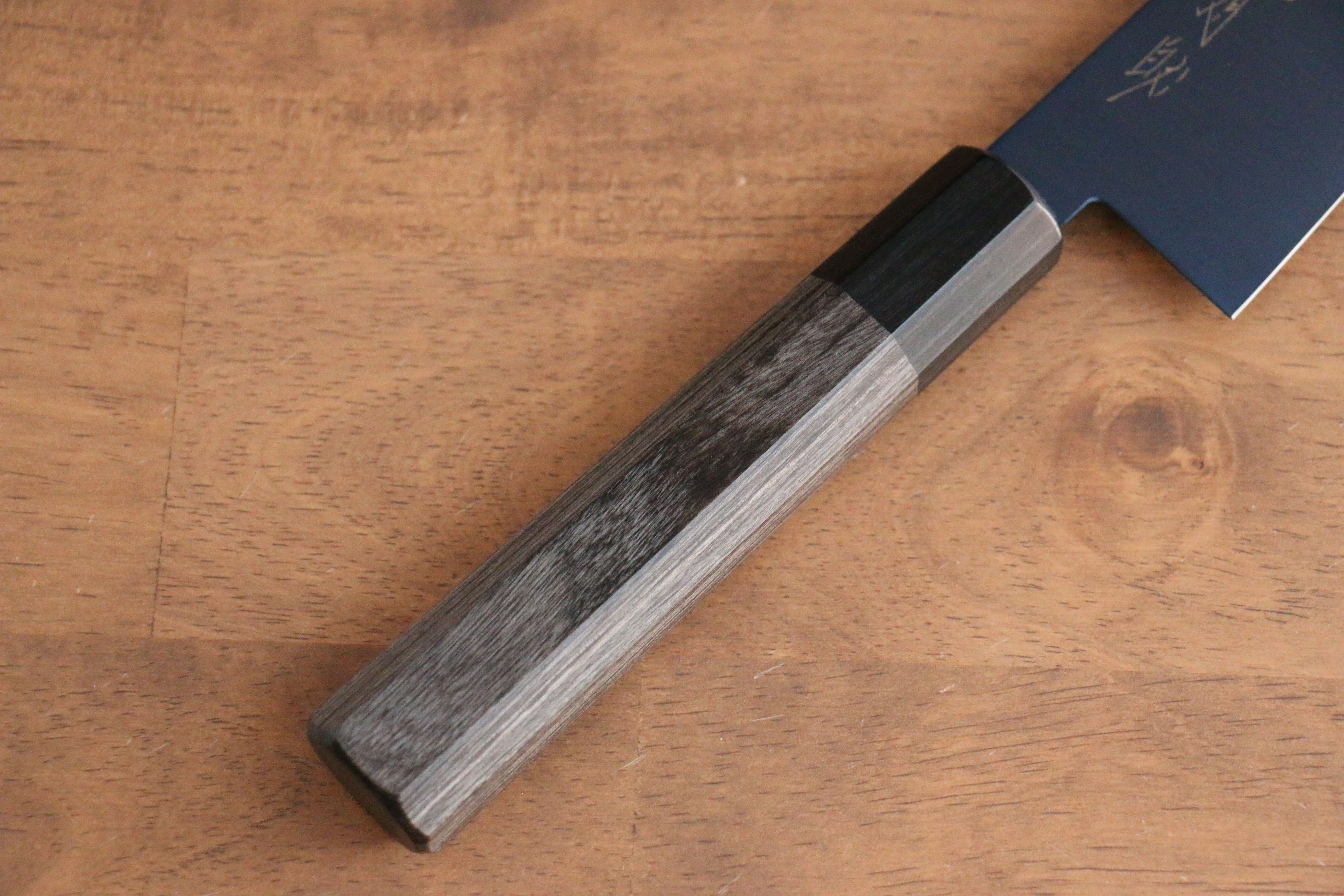 Premium Seisuke SK 85 Kiritsuke Santoku Knife 180mm - Ion Plated Blade with Gray Pakka Wood Handle - Japanese Kitchen Knife for Slicing, Dicing & Precision Cutting - Ideal for Home Chefs & Professional Kitchens