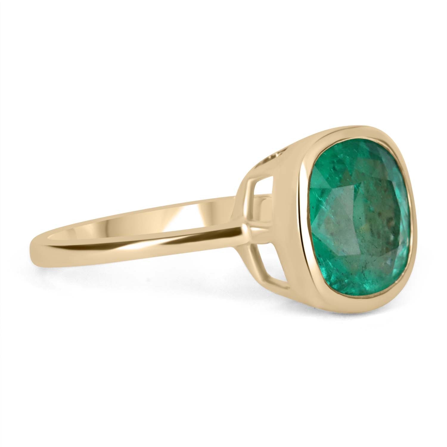 3.40ct Bezel Set Cushion Cut Emerald Solitaire Ring in 18K Gold - Elegant Engagement, Wedding & Anniversary Jewelry Gift for Her