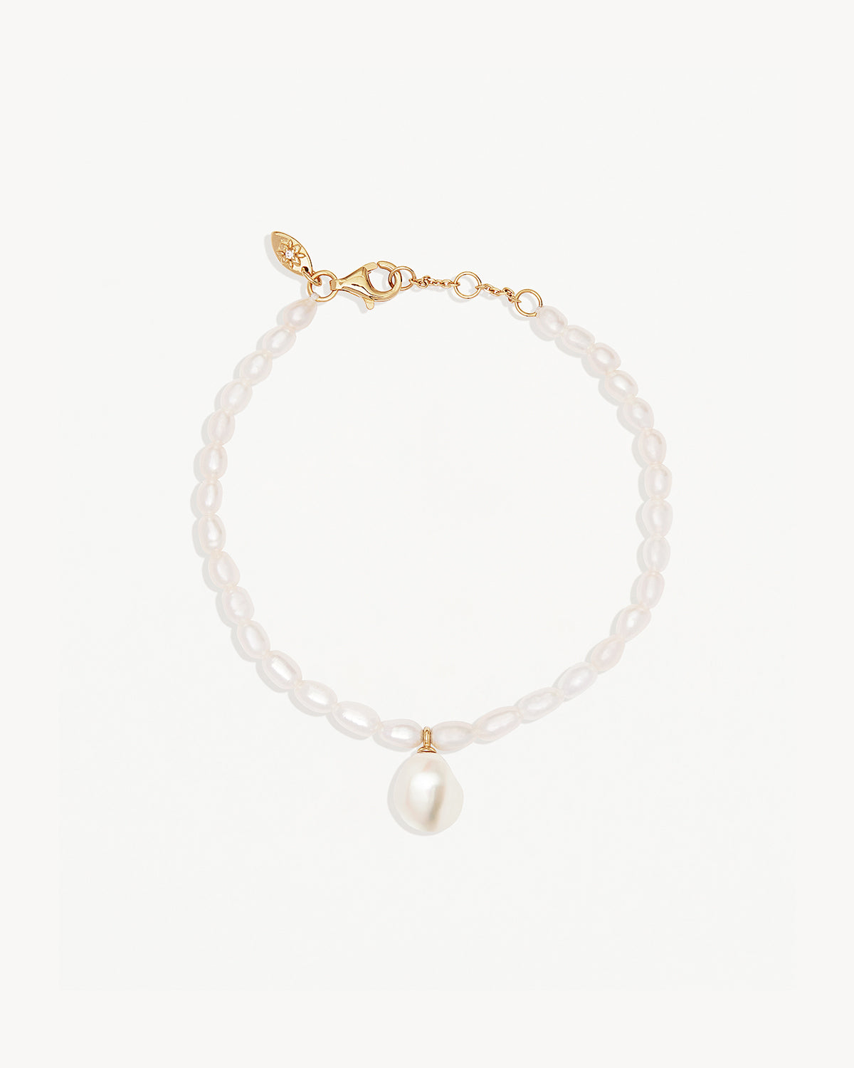 18K Gold Vermeil Forever Moments Pearl Bracelet for Women - Elegant Pearl Jewelry Gift for Anniversary, Birthday & Special Occasions