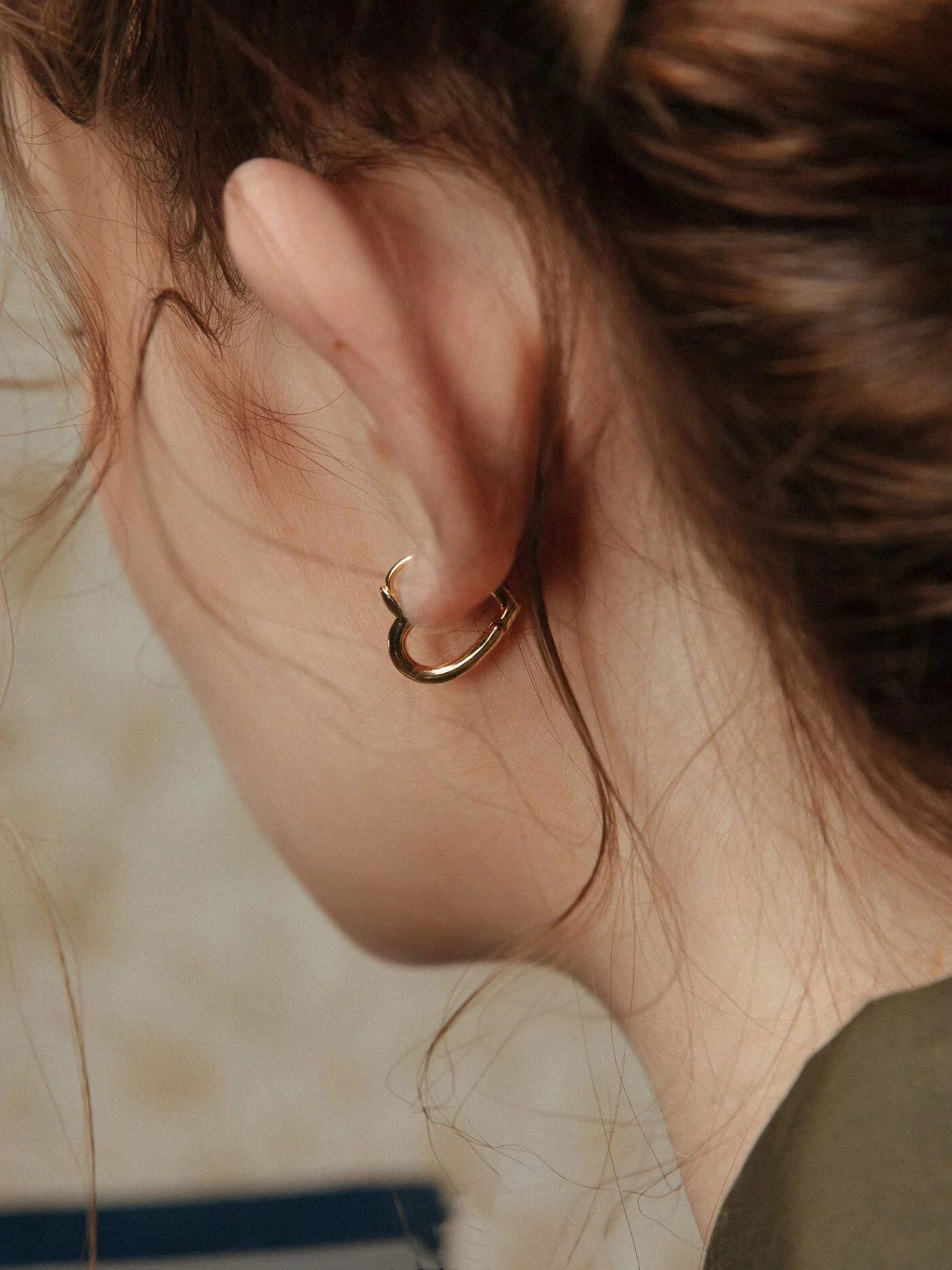 925 Sterling Silver Heart Hoop Earrings for Women & Girls - Hypoallergenic Small Heart Shaped Huggie Hoop Earrings - Cartilage Earrings for Daily Wear, Jewelry Gifts & Special Occasions