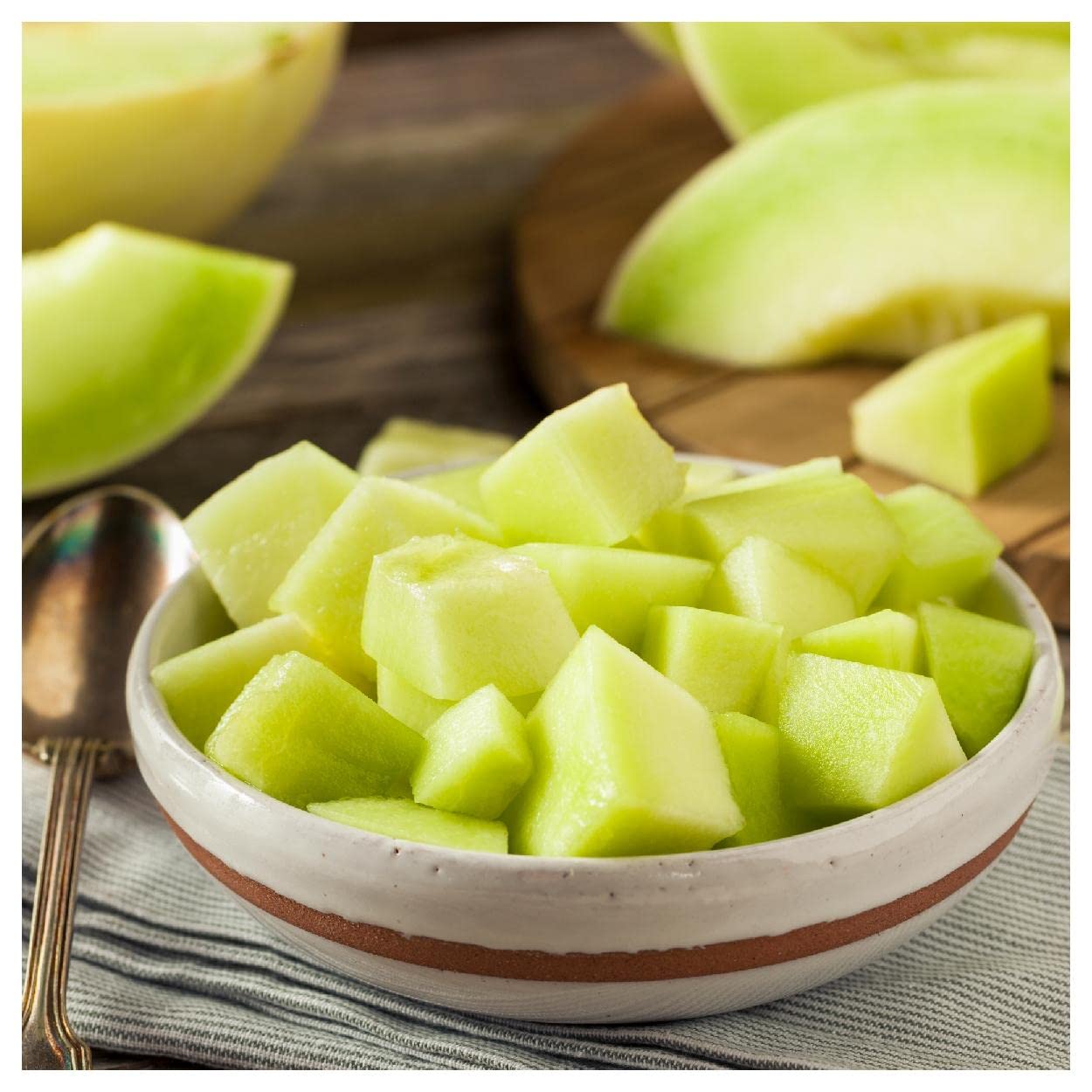 50 Honey Dew Green Flesh Melon Seeds - Premium Non-GMO Heirloom Seeds for Home Gardening - Perfect for Fresh Salads, Juicing & Healthy Snacks