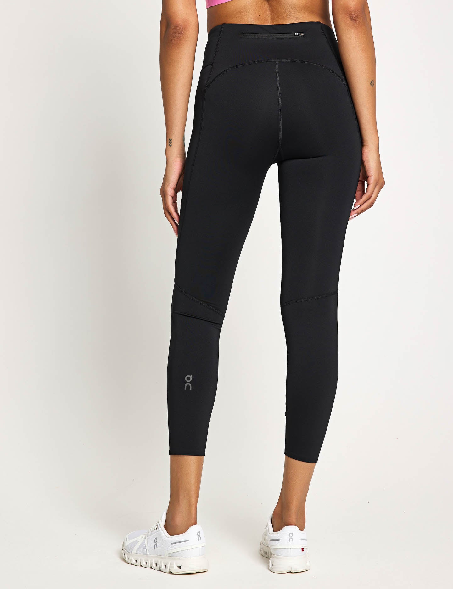 High-Performance 7/8 Workout Tights for Women - Black | Moisture-Wicking & Stretchy Yoga Pants for Running, Gym & Activewear