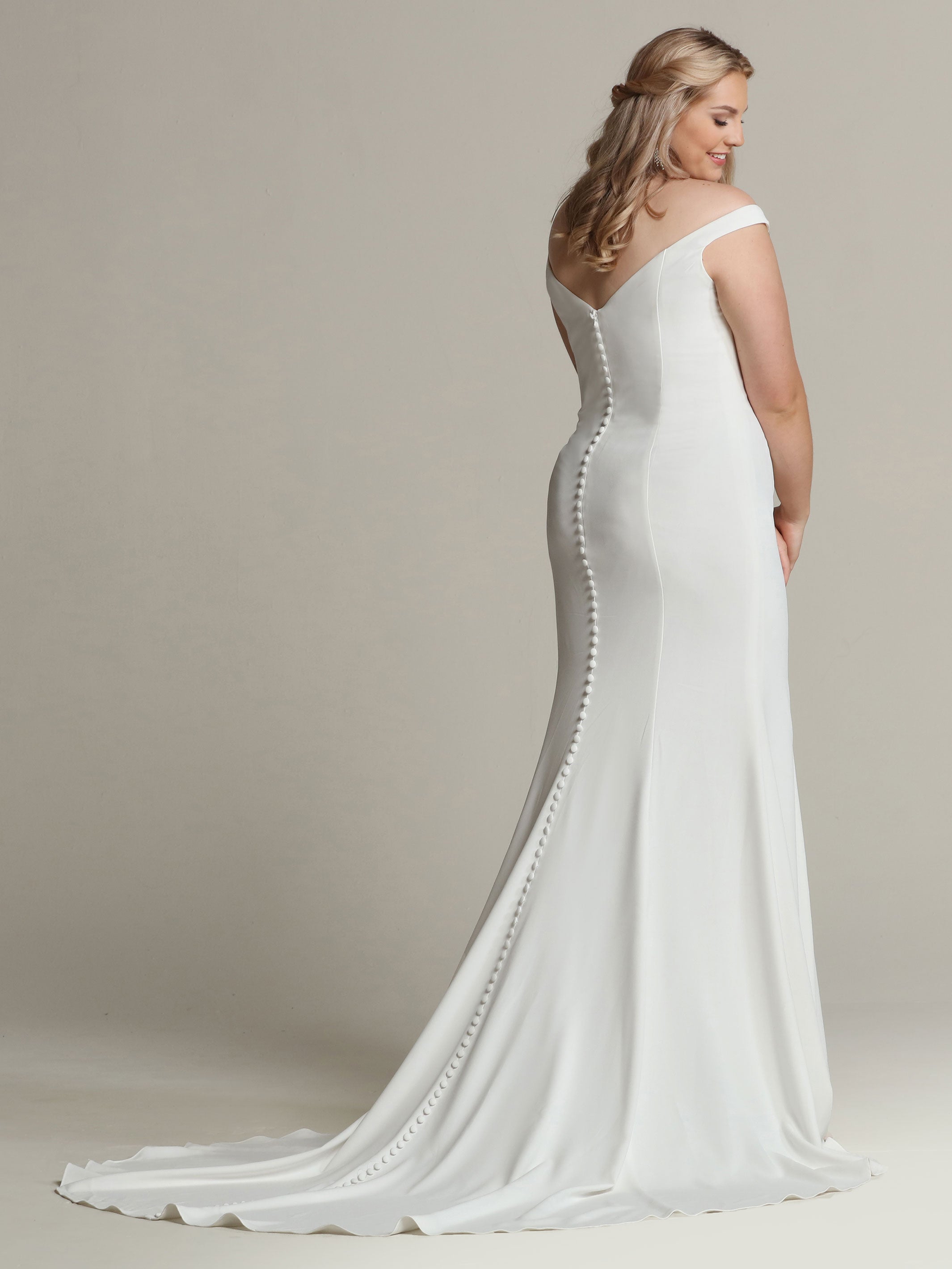 Elegant Hazel Crepe Mermaid Wedding Dress with Off-The-Shoulder Straps - Perfect for Beach Weddings, Vow Renewals & Formal Evening Events
