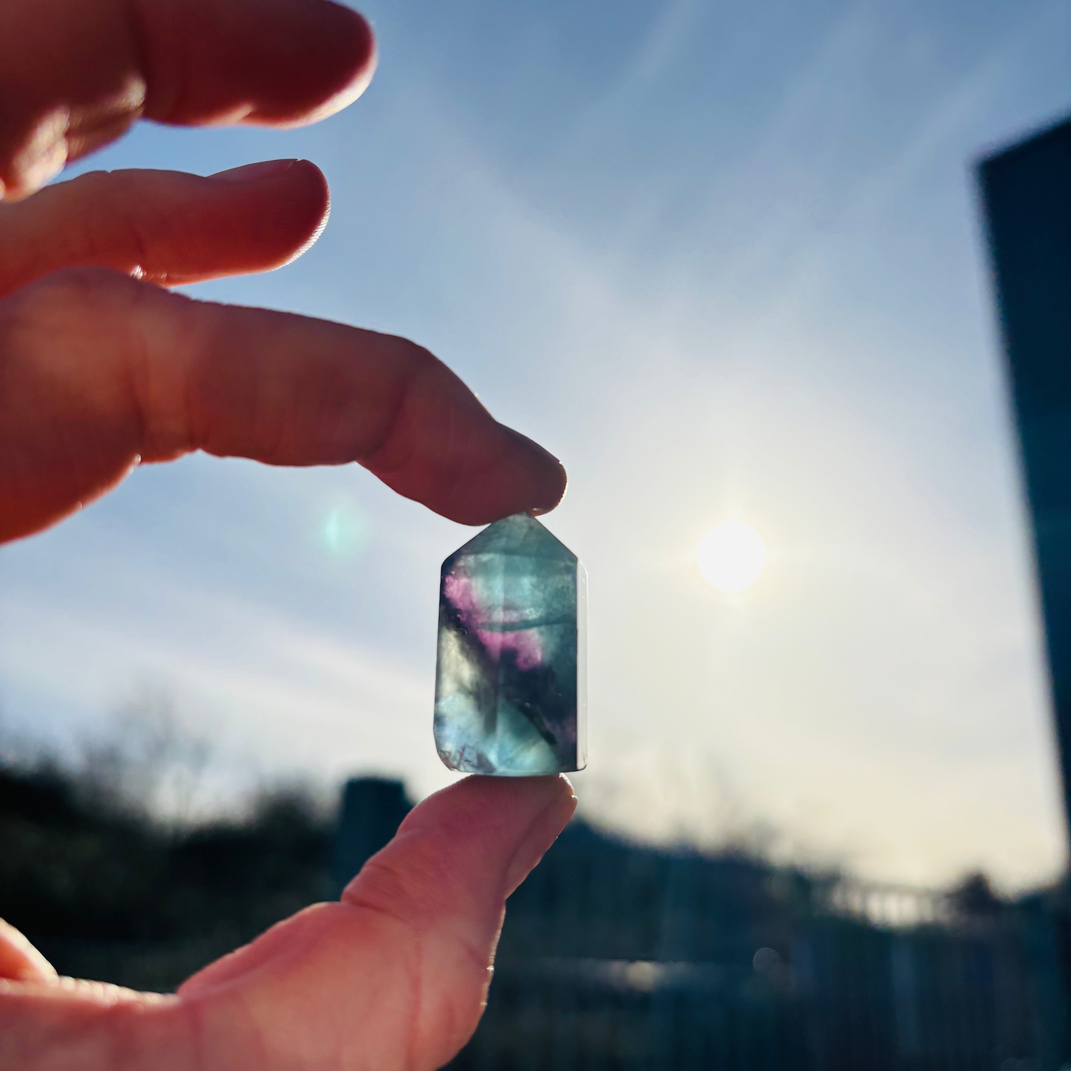 Fluorite Point Crystal - Natural Healing Stone for Meditation, Chakra Balancing & Energy Cleansing | Perfect for Home Decor, Yoga & Spiritual Practices