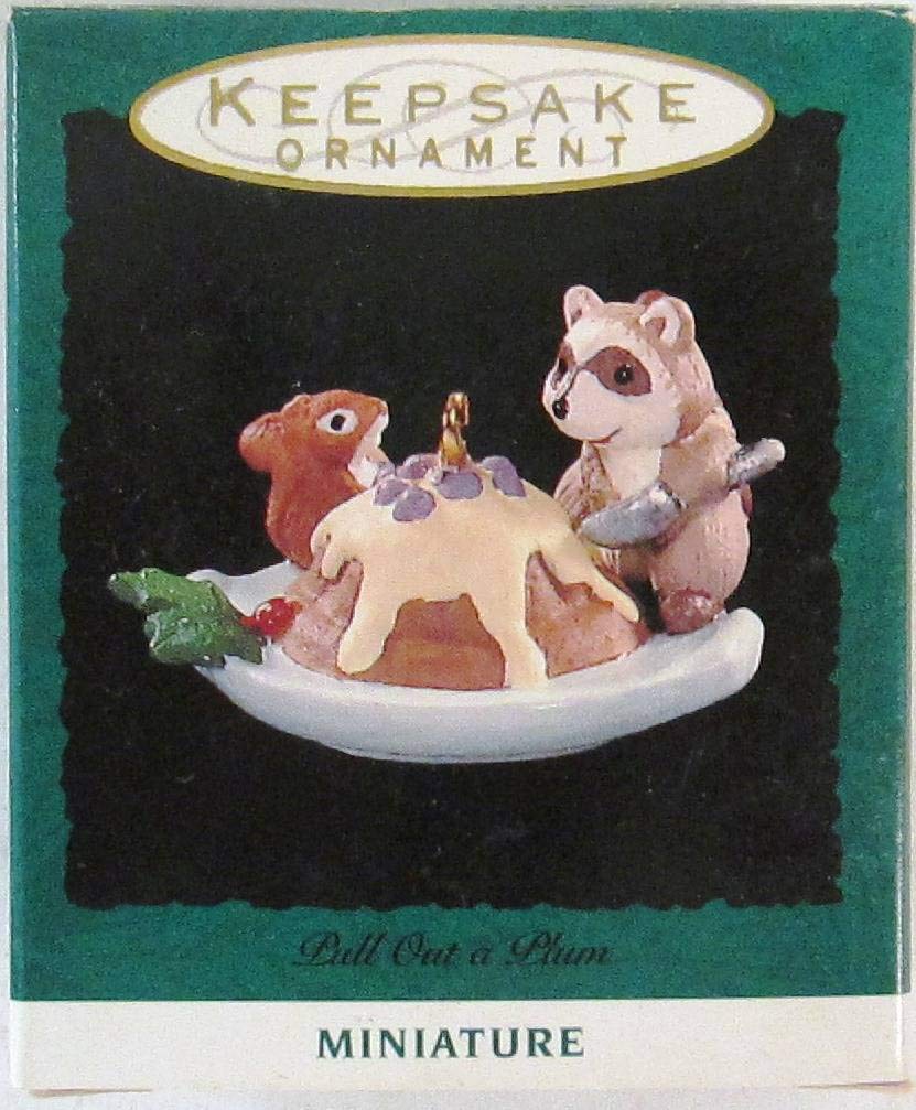 1993 Hallmark Keepsake Miniature Ornament - Perfect for Christmas Tree Decor