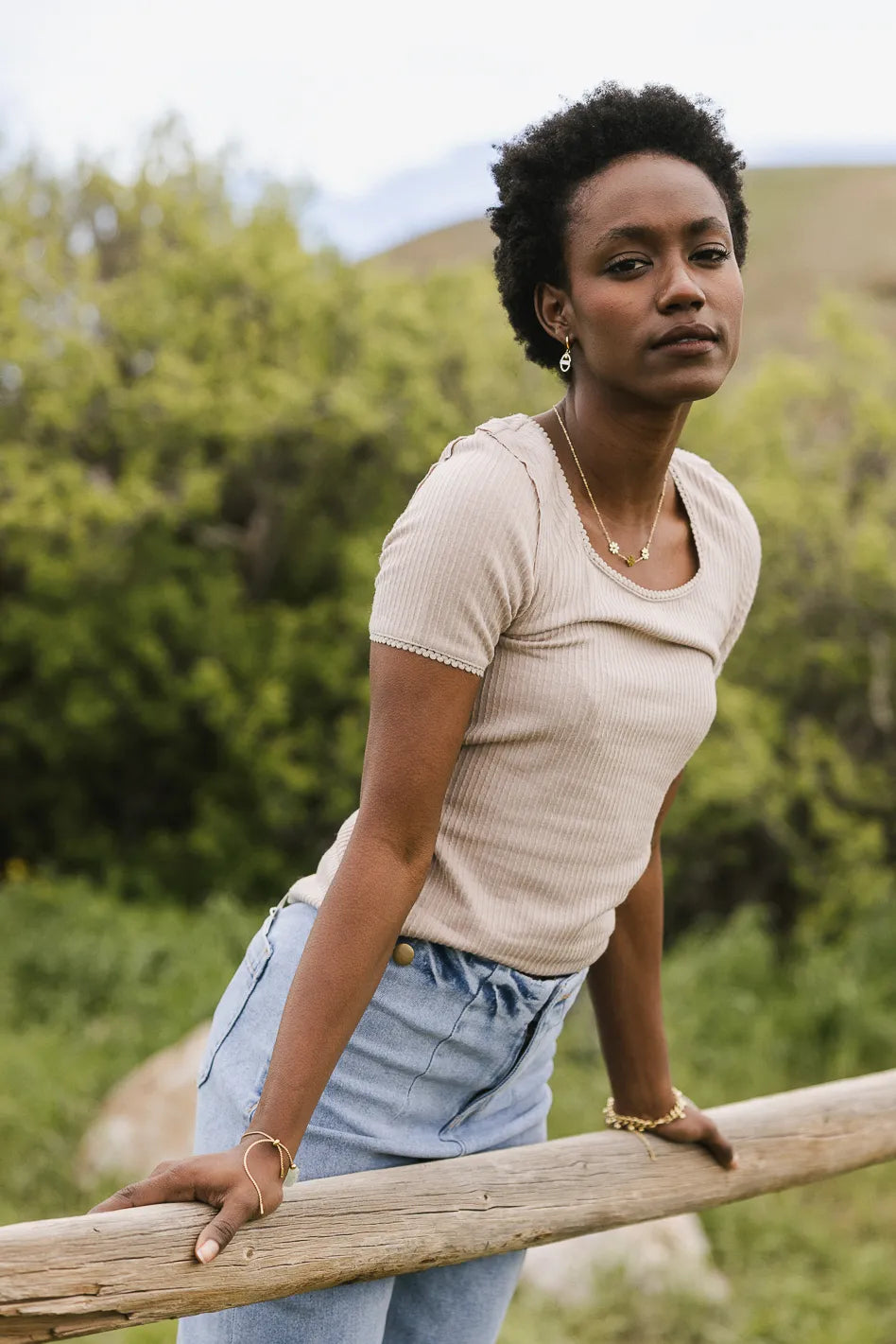 Aybree Ribbed Tee in Taupe | Women's Slim Fit Knit Top | Casual & Layering Essential | FINAL SALE | Perfect for Work, Weekend & Travel