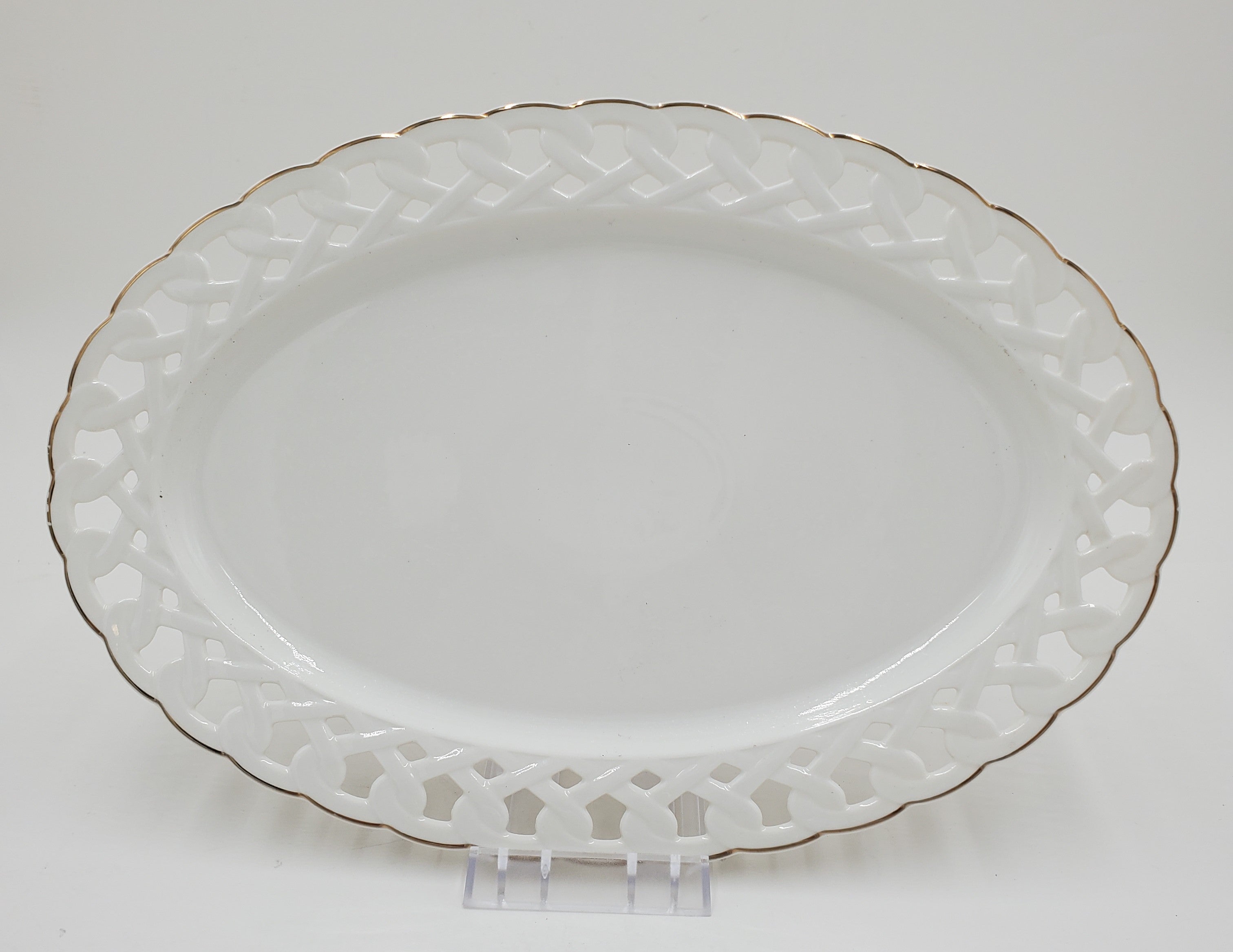 14x9.5 Inch Gold Rim Oval Serving Platter - Elegant Party Tray for Appetizers, Desserts & Entertaining
