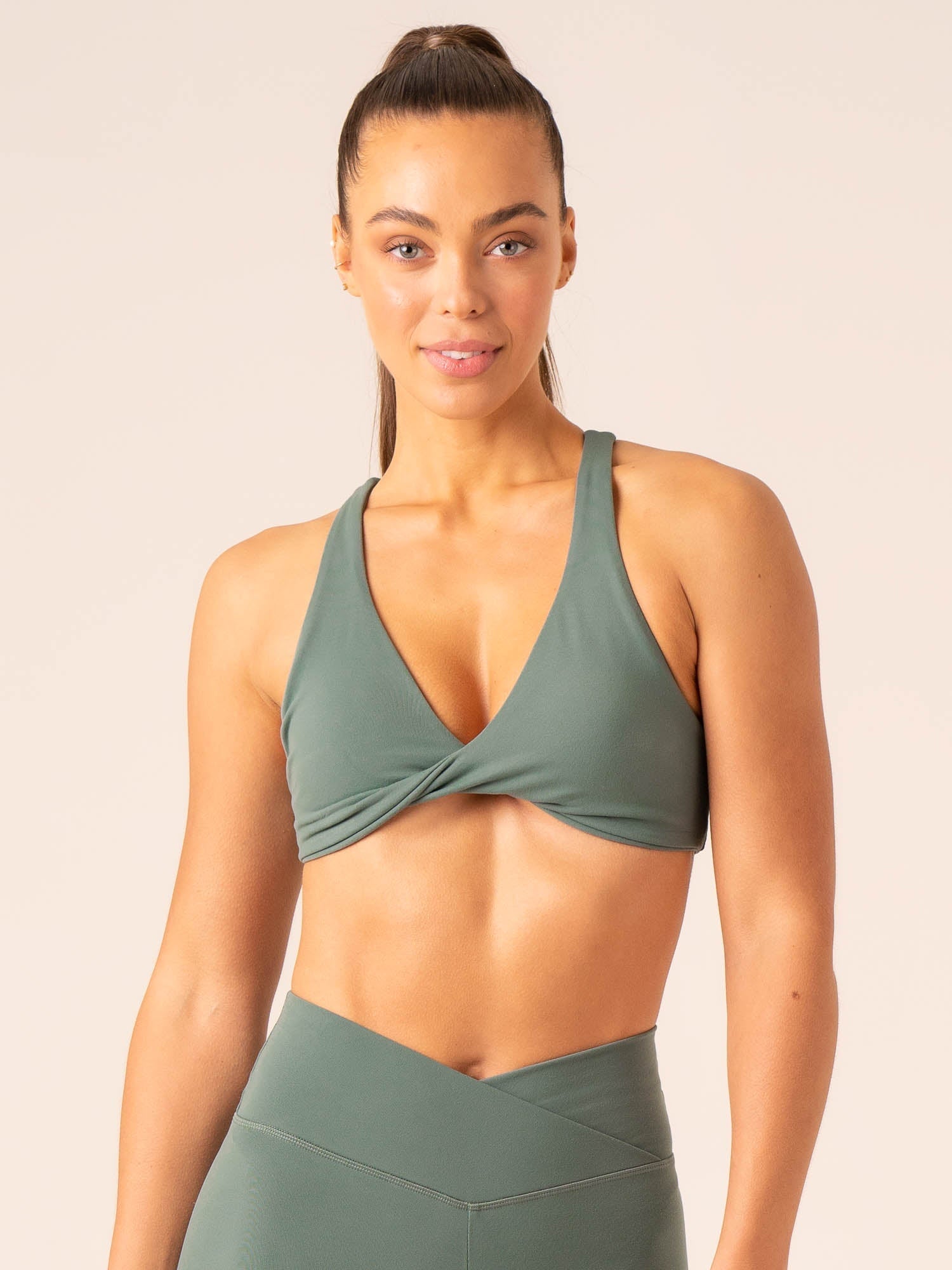 Momentum Twist Sports Bra for Women - High Support Workout Bra, Breathable & Moisture-Wicking, Forest Green - Perfect for Yoga, Running & Gym Fitness