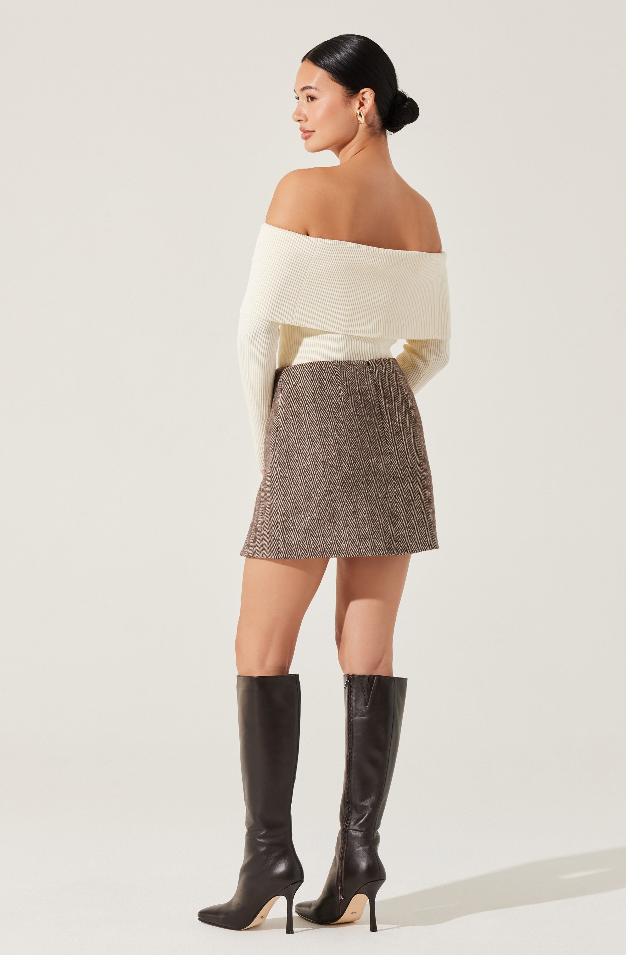 Stylish Foldover Ribbed Off Shoulder Sweater for Women | Trendy Knit Pullover | Perfect for Casual Outfits, Date Nights & Fall Layering