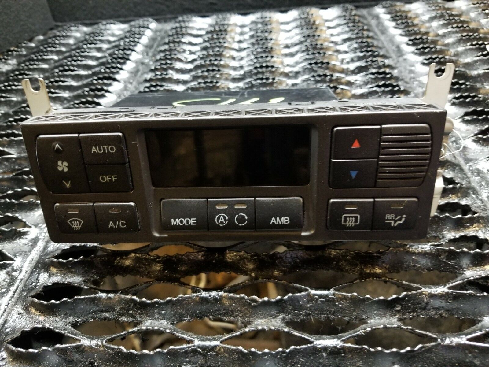 Original Hyundai XG Climate Control Module 97250-39450FL OEM #86 - Perfect for AC/Heater System Repair & Replacement in 2001-2005 Hyundai XG Models