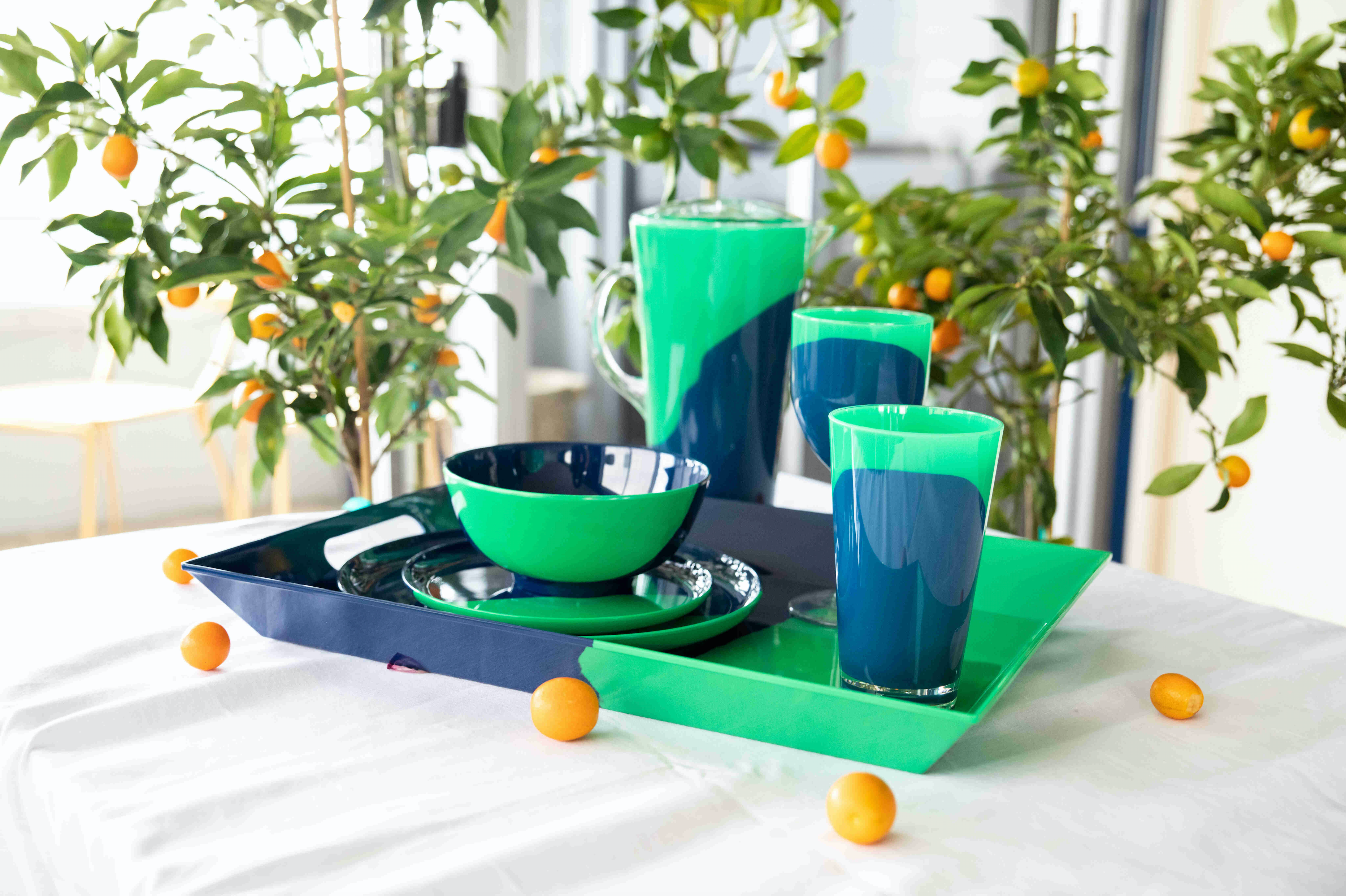 Premium 1/2 & 1/2 Melamine Dinner Plates - Green & Navy Set of 4 - Durable & Lightweight for Outdoor Dining, Picnics, Camping & Everyday Use