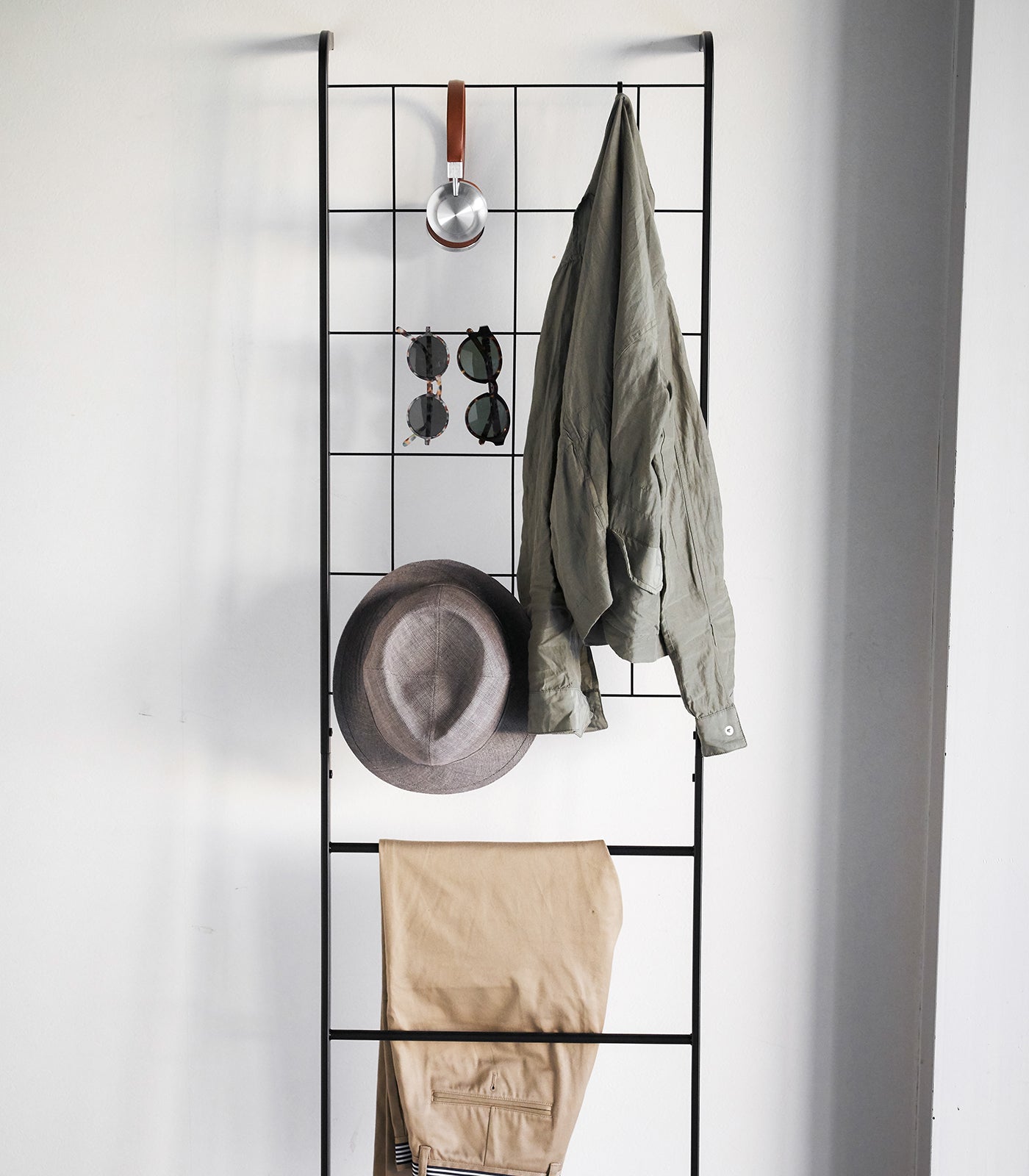 Sturdy Steel Leaning Ladder with Grid Panel - 63 Inch Height for Home, Office & Warehouse Use