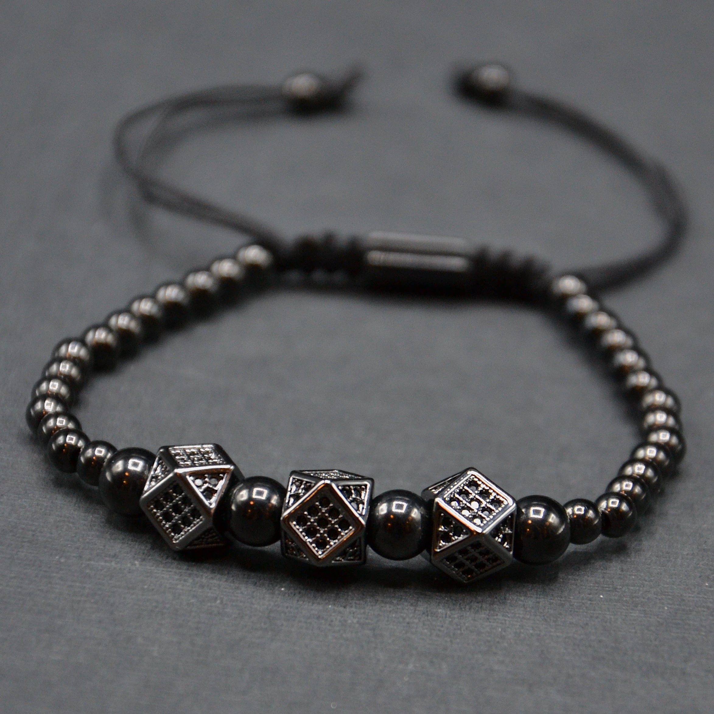 Stylish All Black Bracelet Set for Men & Women - Trendy Minimalist Jewelry for Everyday Wear, Gifts & Fashion Accessories