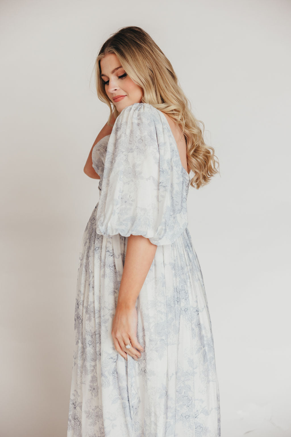 Harlow Maxi Dress - Light Blue Floral Maternity Dress | Bump Friendly & Size Inclusive (S-3XL) | Perfect for Pregnancy, Beach Vacations & Summer Weddings