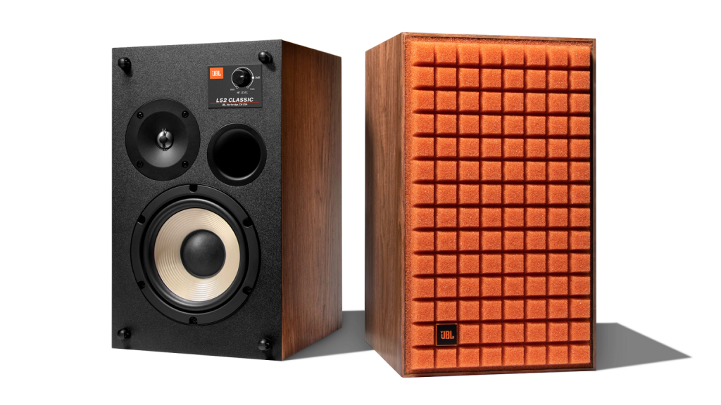 JBL L52 Classic Bookshelf Speakers - Premium Hi-Fi Sound for Home Audio & Studio Use - Perfect for Living Room, Office, or Music Studio Setup