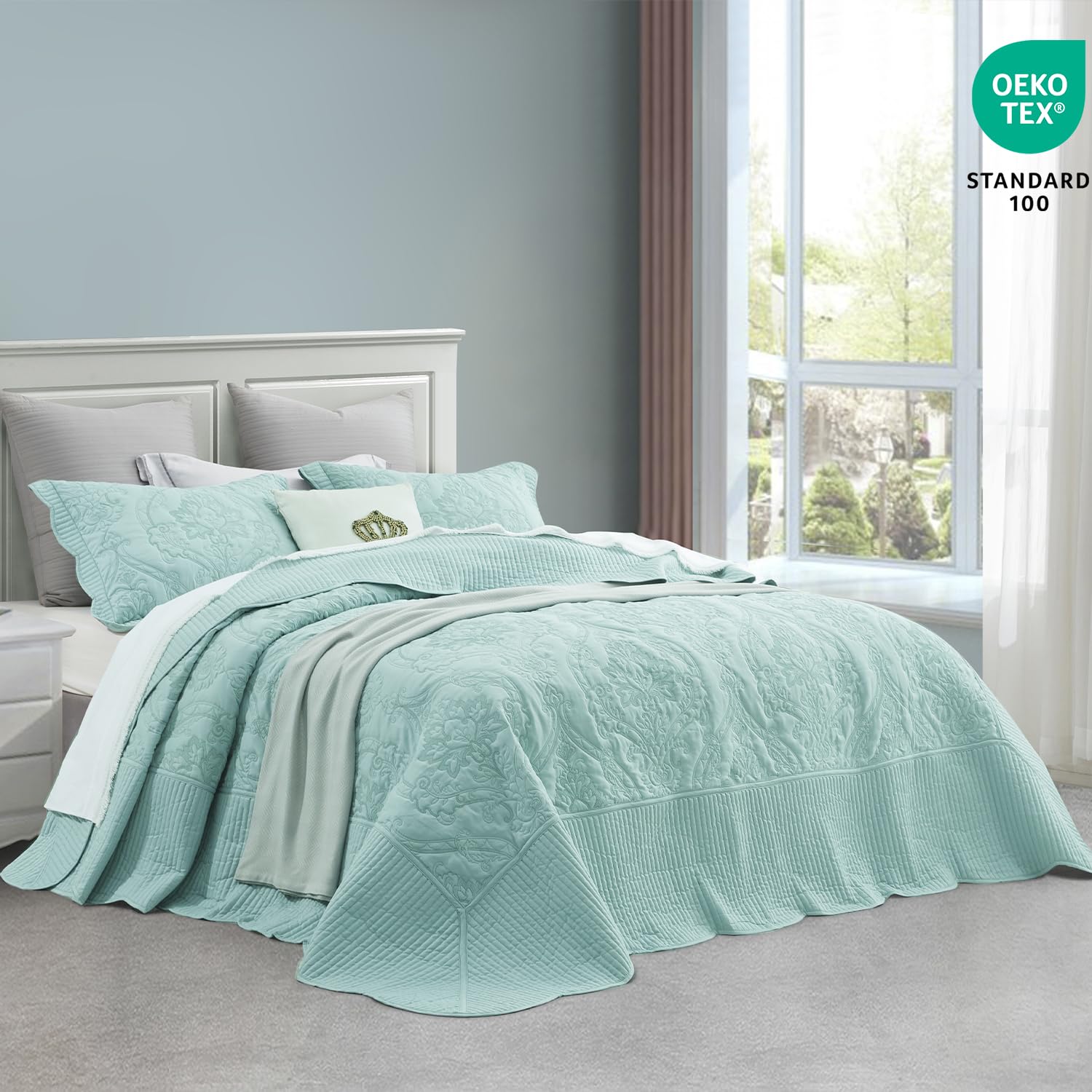 CHIXIN Oversized King Size Bedspread Coverlet Set - Lightweight Reversible 4-Piece Bedding with Beautiful Stitching & Gorgeous Damask Paisley Pattern (Seaglass) - Perfect for Master Bedroom, Guest Room or Luxury Hotel Decor