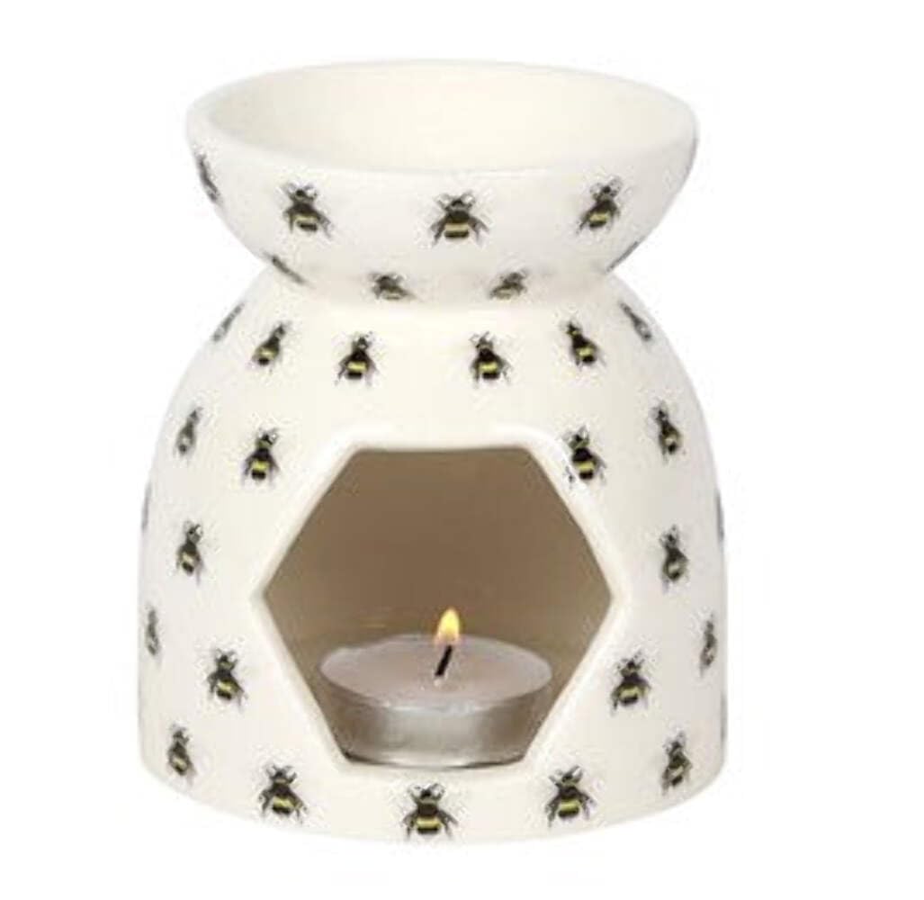 Handmade Bee-Shaped Essential Oil Diffuser - Aromatherapy Burner for Home Relaxation & Stress Relief | Perfect for Yoga, Meditation & Spa