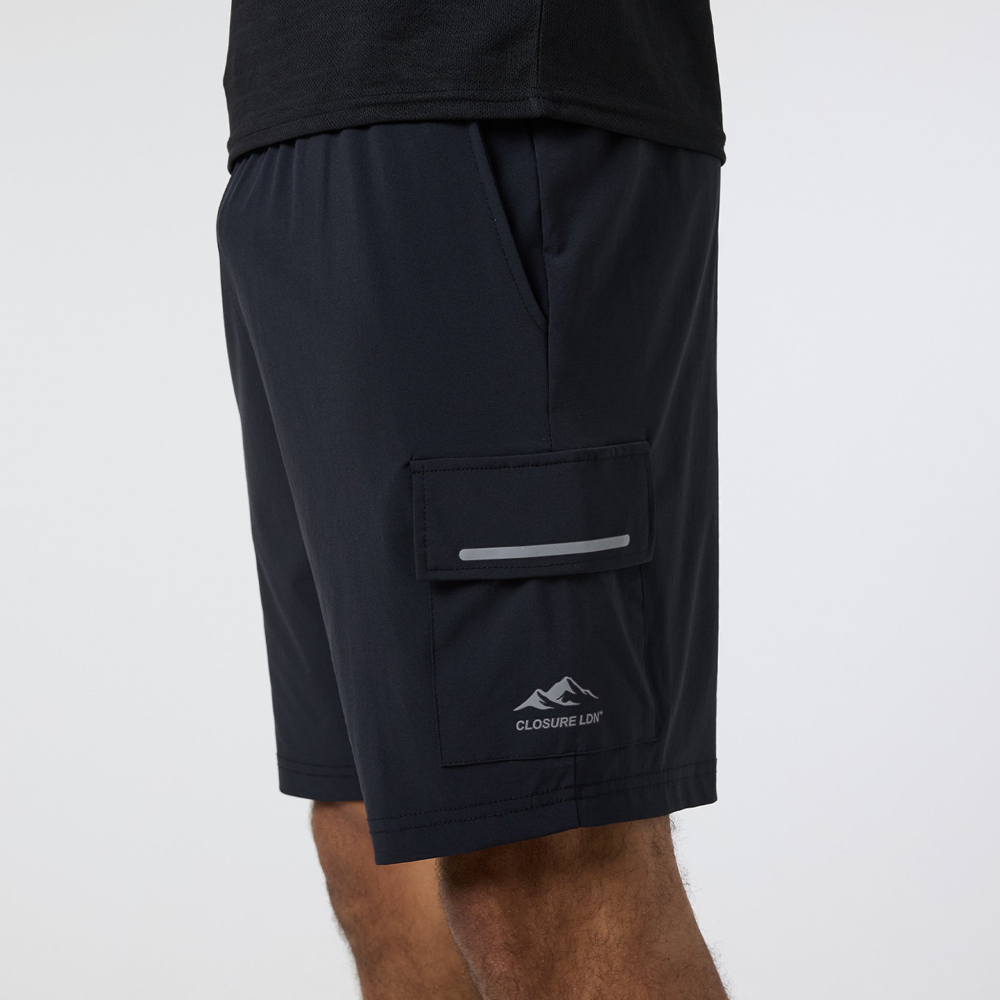 High-Performance Cargo Shorts for Men - Durable & Comfortable Black Workout Shorts | Perfect for Gym, Hiking & Outdoor Activities