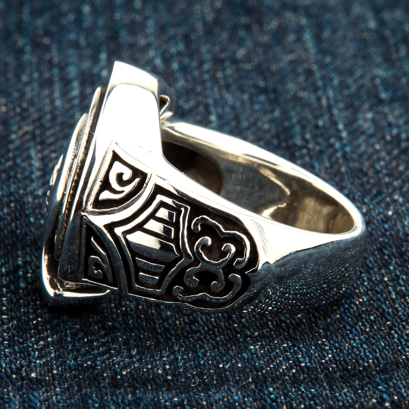 Roman Warrior Helmet Sterling Silver Ring - Medieval Knight Jewelry for Men - Perfect for Renaissance Fairs, LARP Costumes & Historical Reenactments
