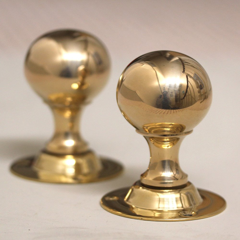 Vintage Polished Brass Round Door Knobs - Antique Style Hardware for Interior Doors, Bedrooms & Cabinets - Classic Home Decor Upgrade