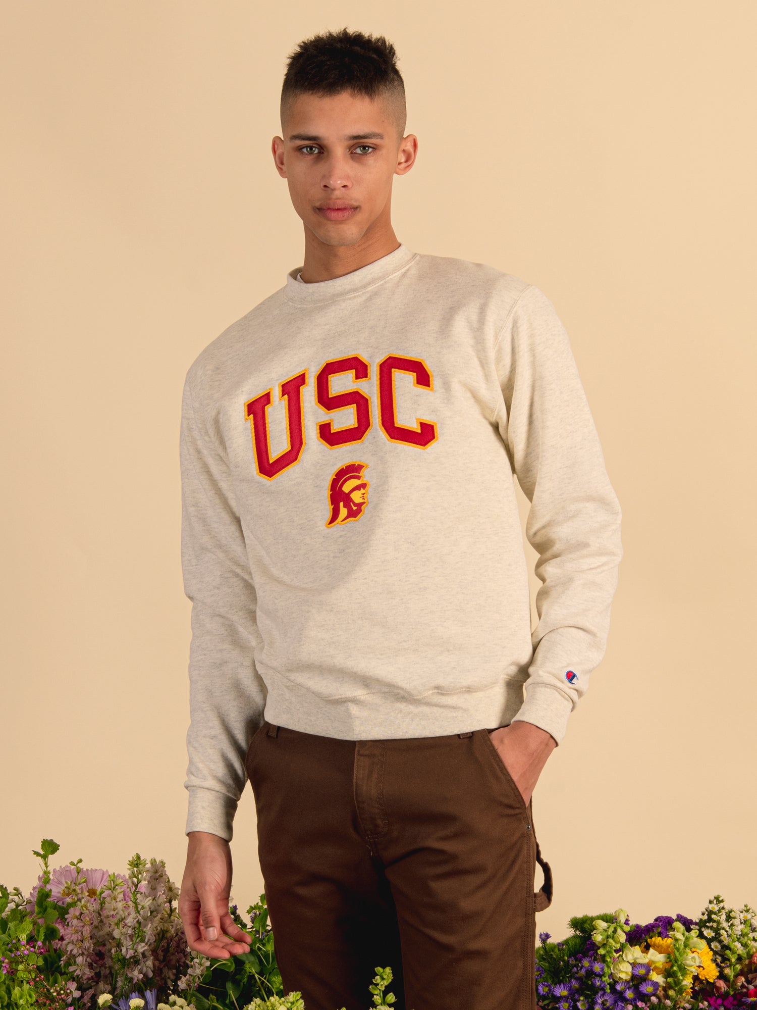 Champion USC Crewneck Sweatshirt - Comfortable & Stylish Unisex Pullover for College Fans, Casual Wear & Gameday Outfits