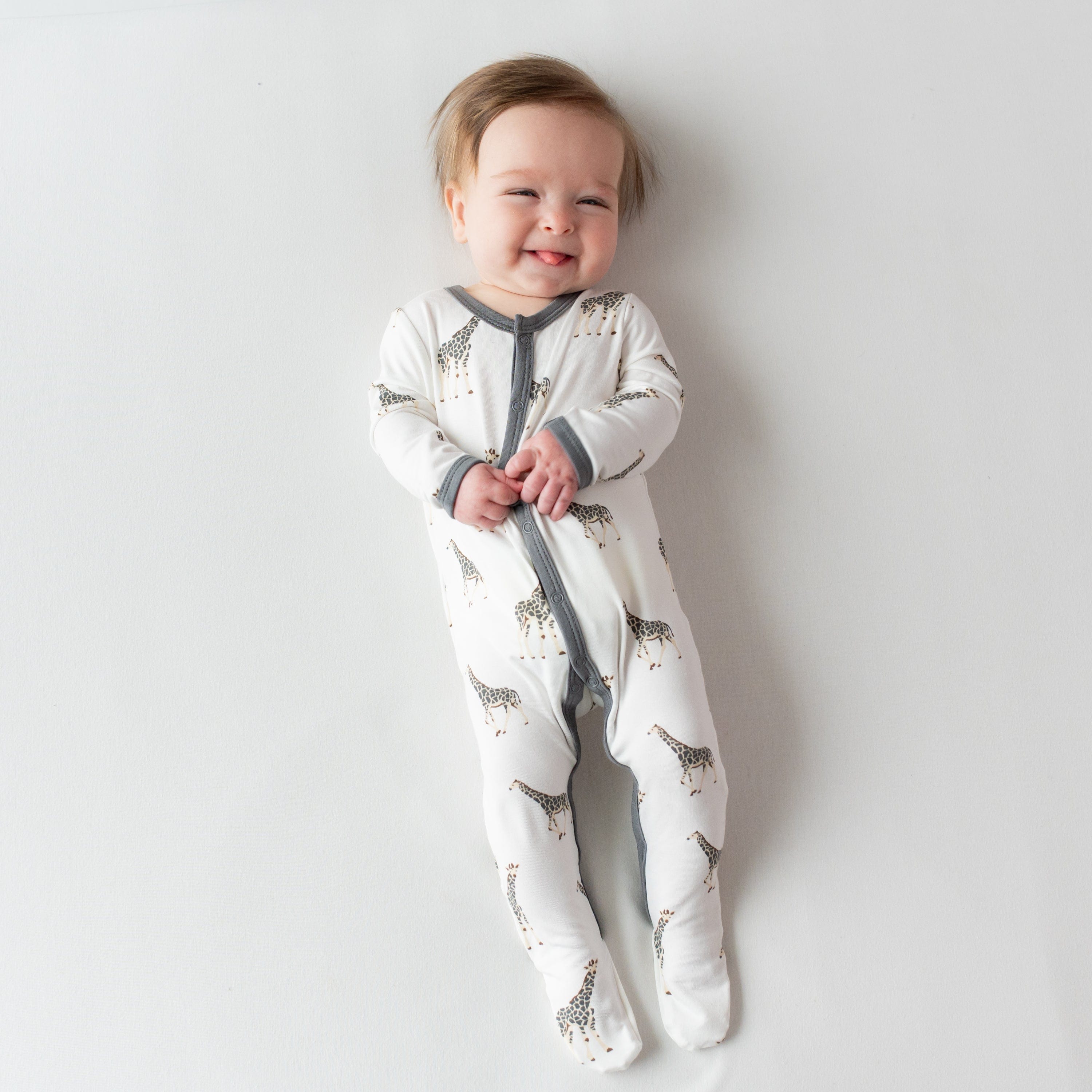 Giraffe Print Footie Pajamas for Baby & Toddler - Soft & Cozy One-Piece Sleepwear for Boys & Girls - Perfect for Playtime, Naptime & Bedtime