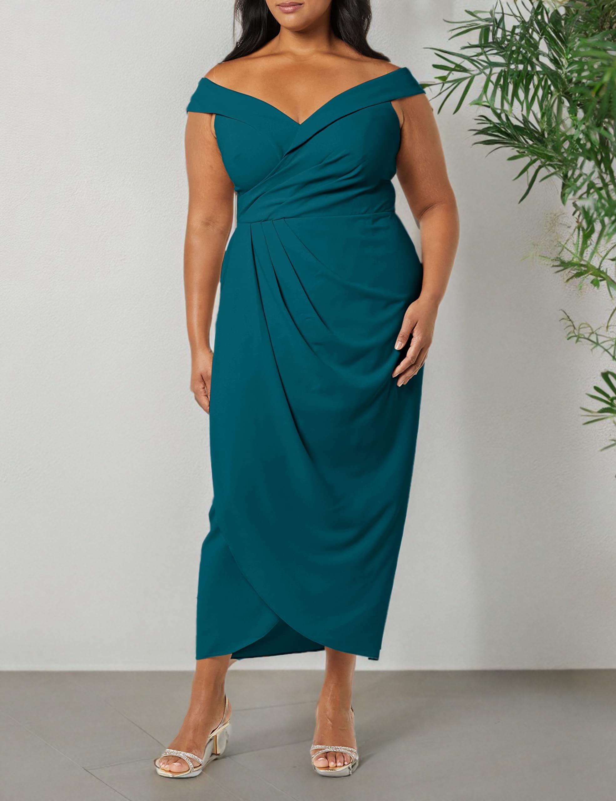 Plus Size Women's Dresses - Ripple Love Flowy Maxi Dress for Casual Wear & Special Occasions