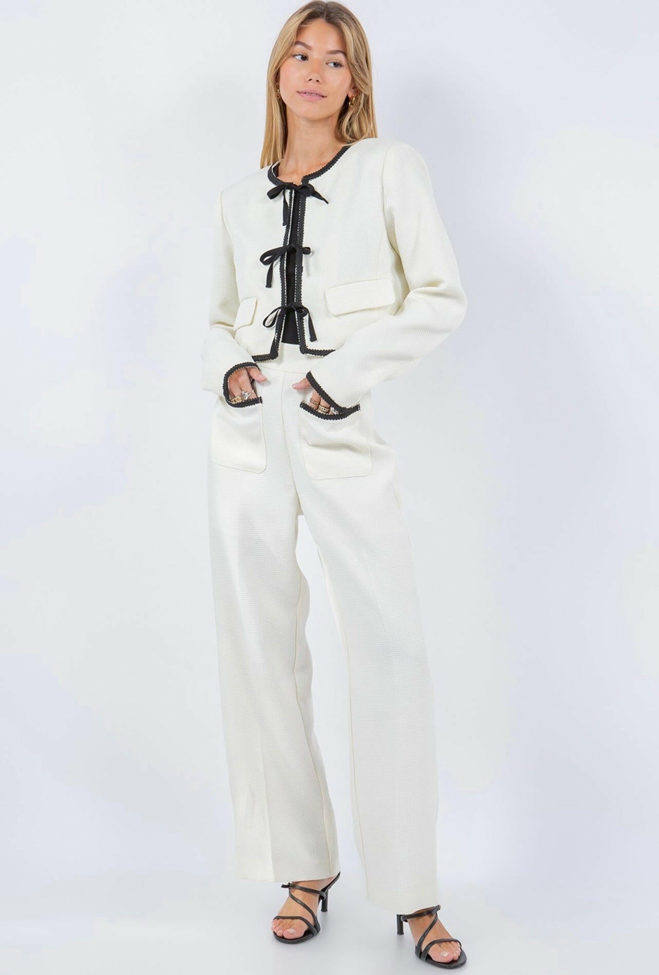 Stylish Contrast Trim Pants with Functional Pockets - Perfect for Casual Outfits & Office Wear