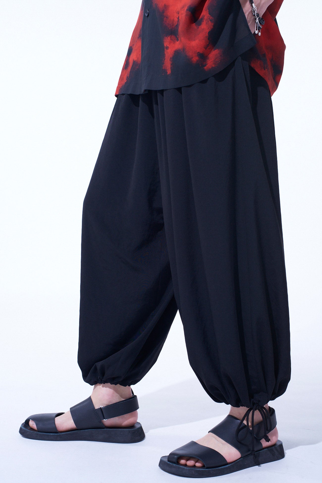 Crepe de Chine Balloon Pants for Women - Comfortable Wide Leg Palazzo Pants for Casual Wear, Office, and Travel