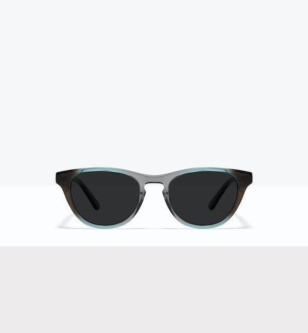 Trendy Selfie Sunglasses with Built-in Camera - HD Video & Photo Capture for Outdoor Adventures, Travel, and Social Media