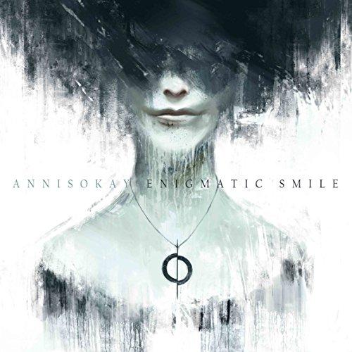 Annisokay Enigmatic Smile T-Shirt - Trendy Graphic Tee for Men & Women - Perfect for Concerts, Streetwear & Casual Outfits